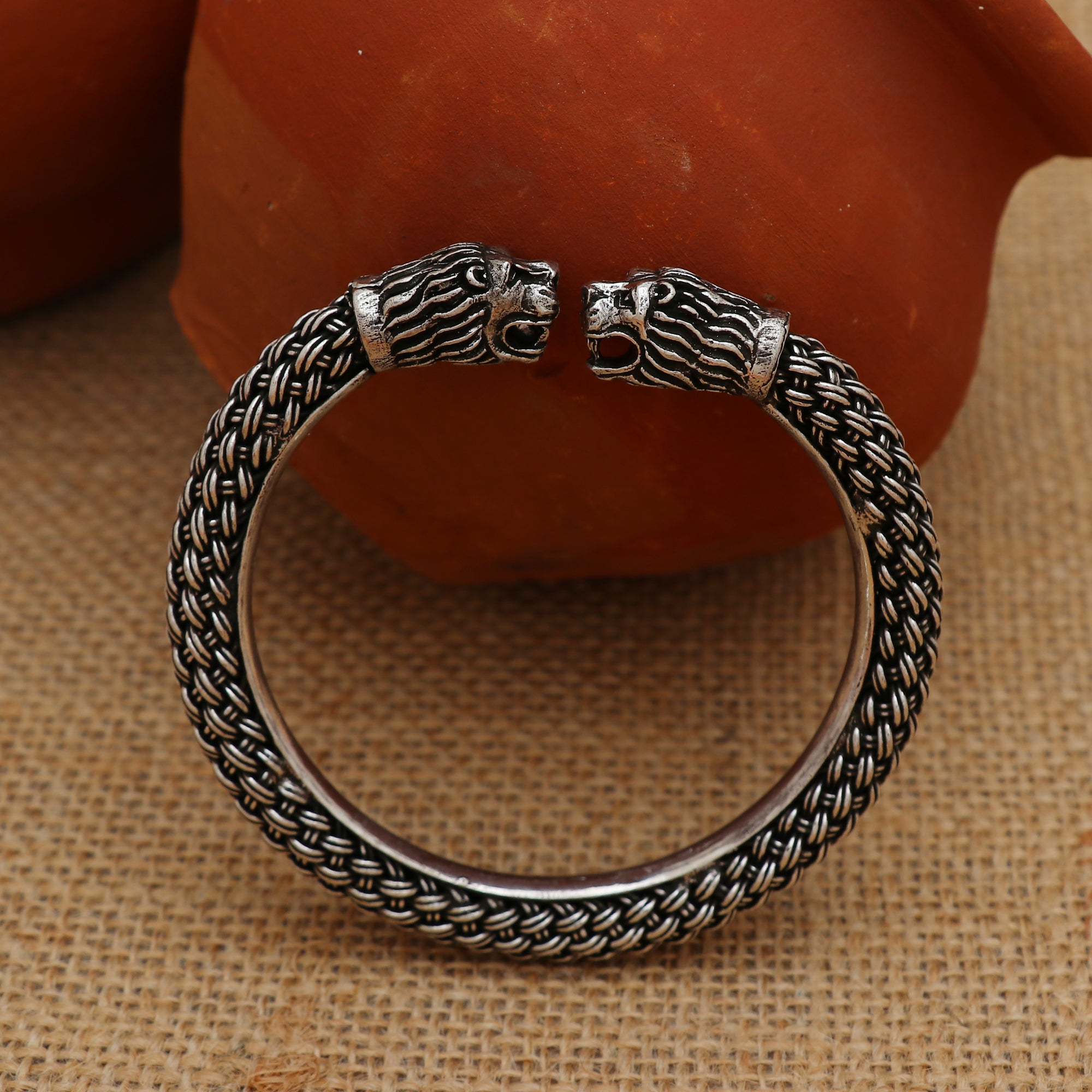 Tiger Kada Silver