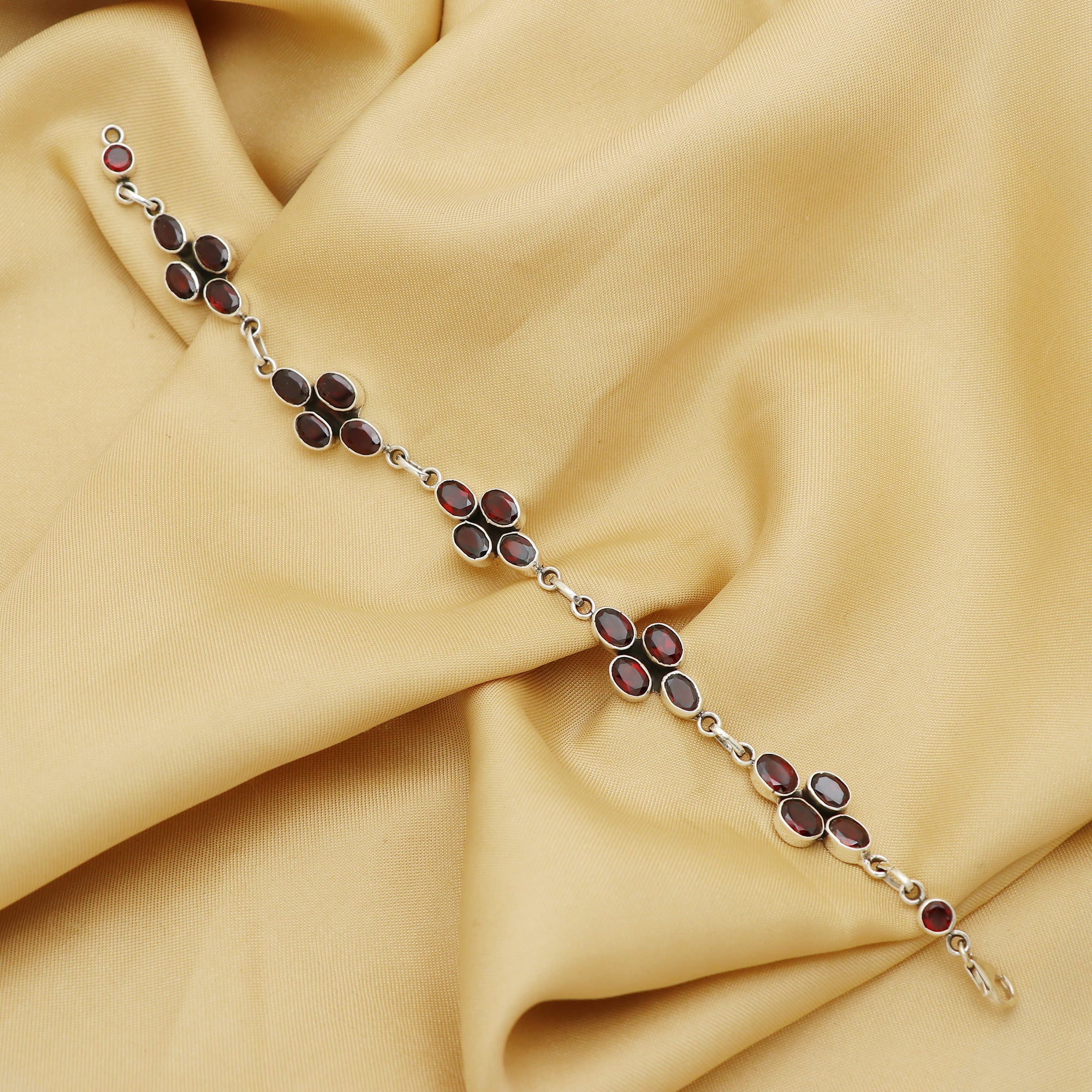 Moh Bracelet