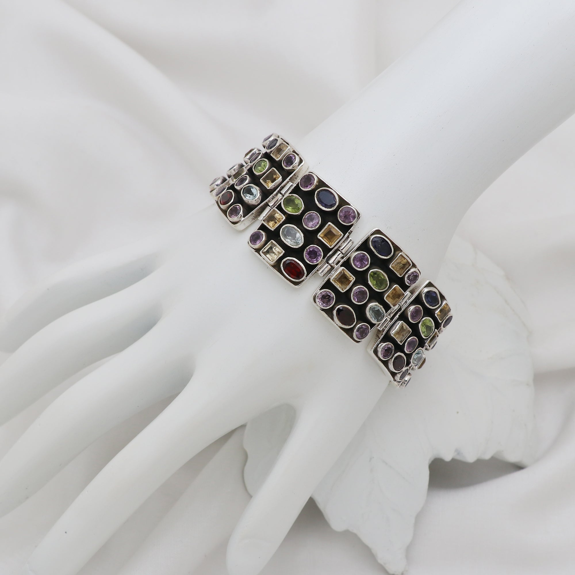 Aakriti Bracelet