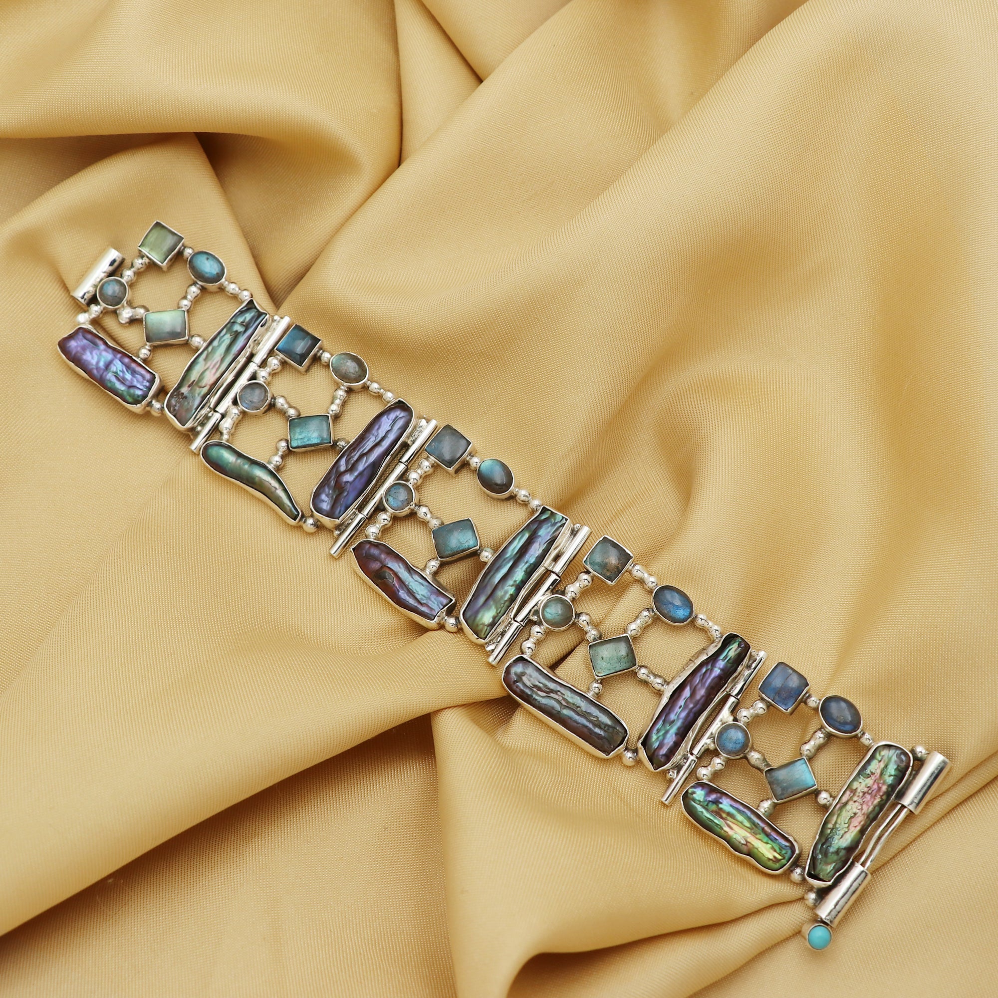Exquisite Bracelet