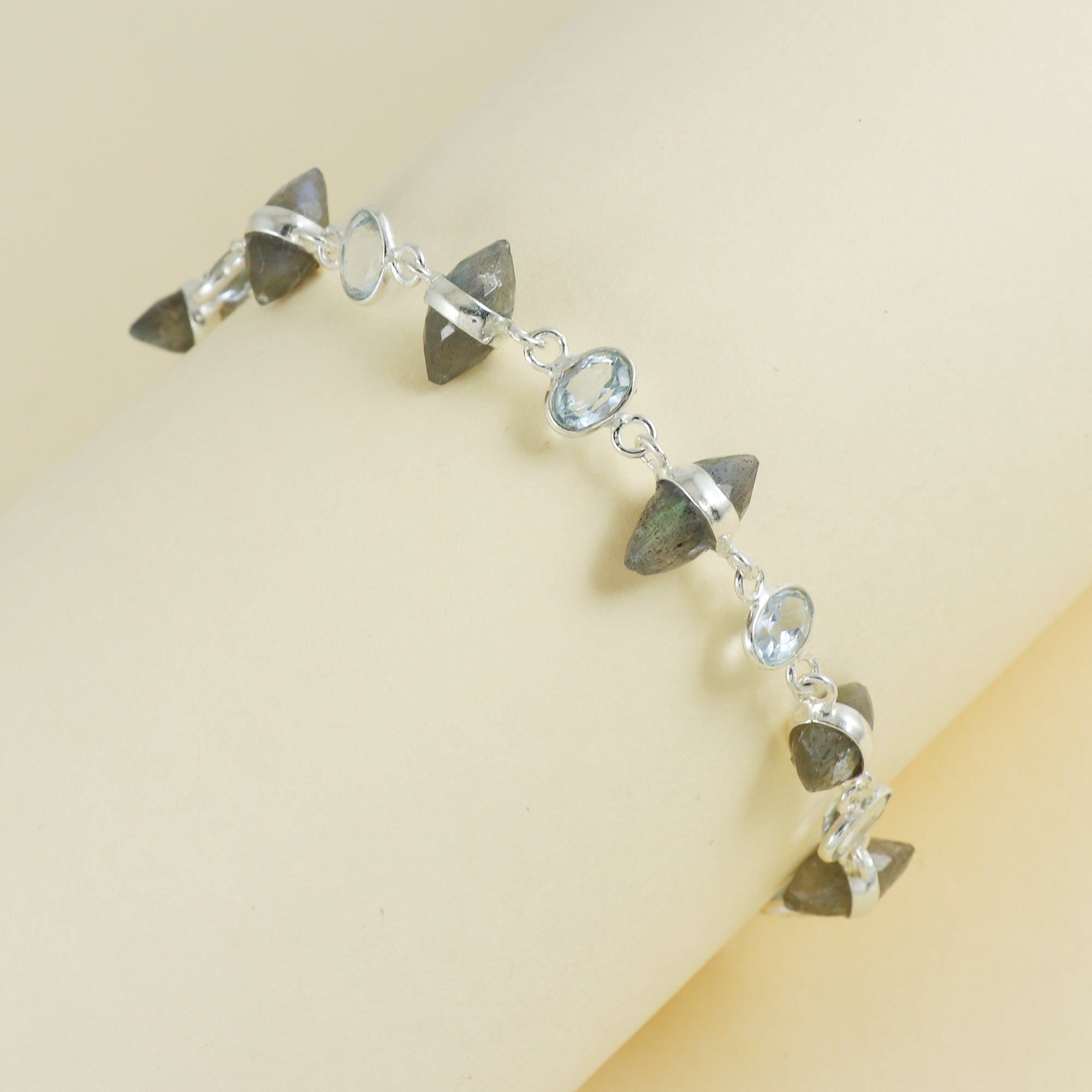 Natural Sterling Silver 925 Bracelet.