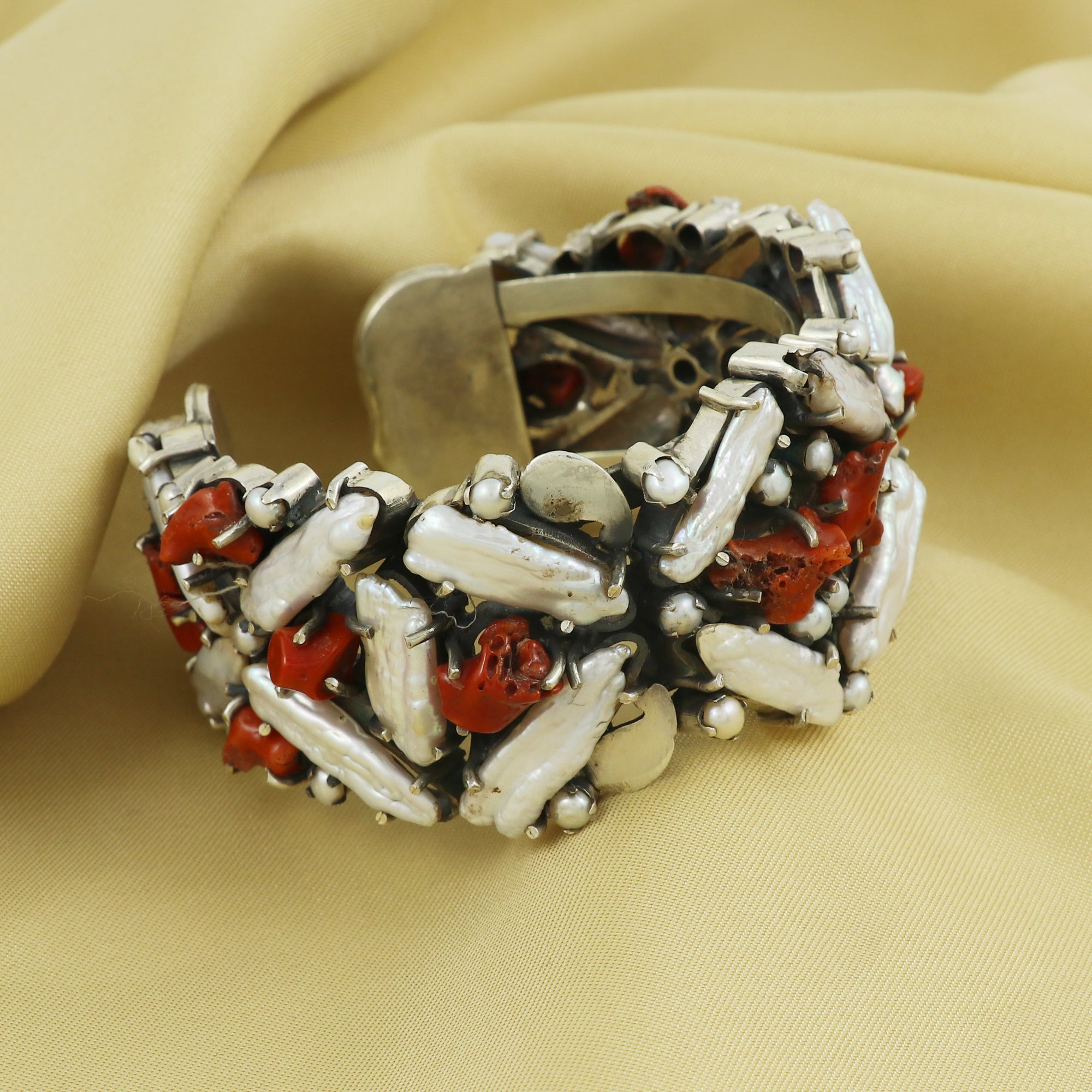 Pearl Coral Cuff 925