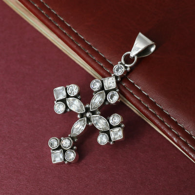 Classic Cubic Zirconia Pendent