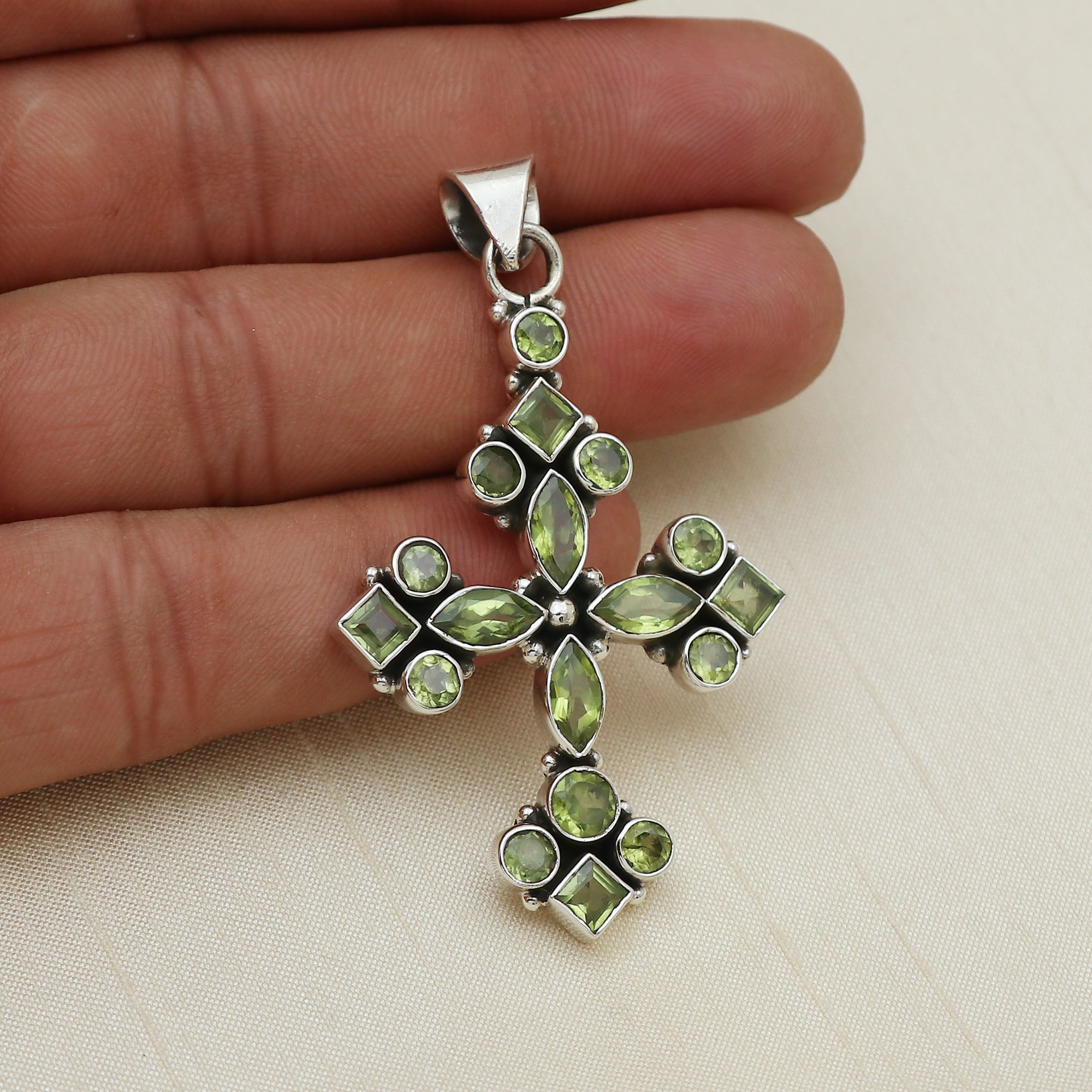 Classic Peridot Pendent