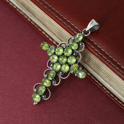 Sterling Silver Peridot Gemstone Pendant