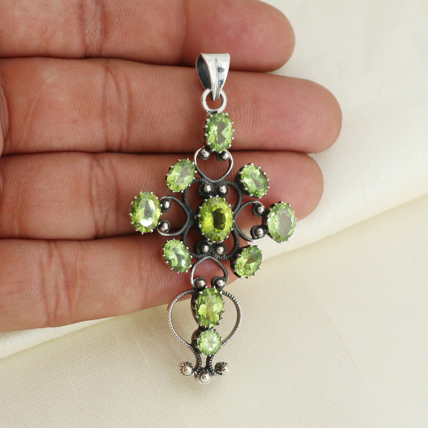 Sterling 925 Silver Peridot Stone Pendant