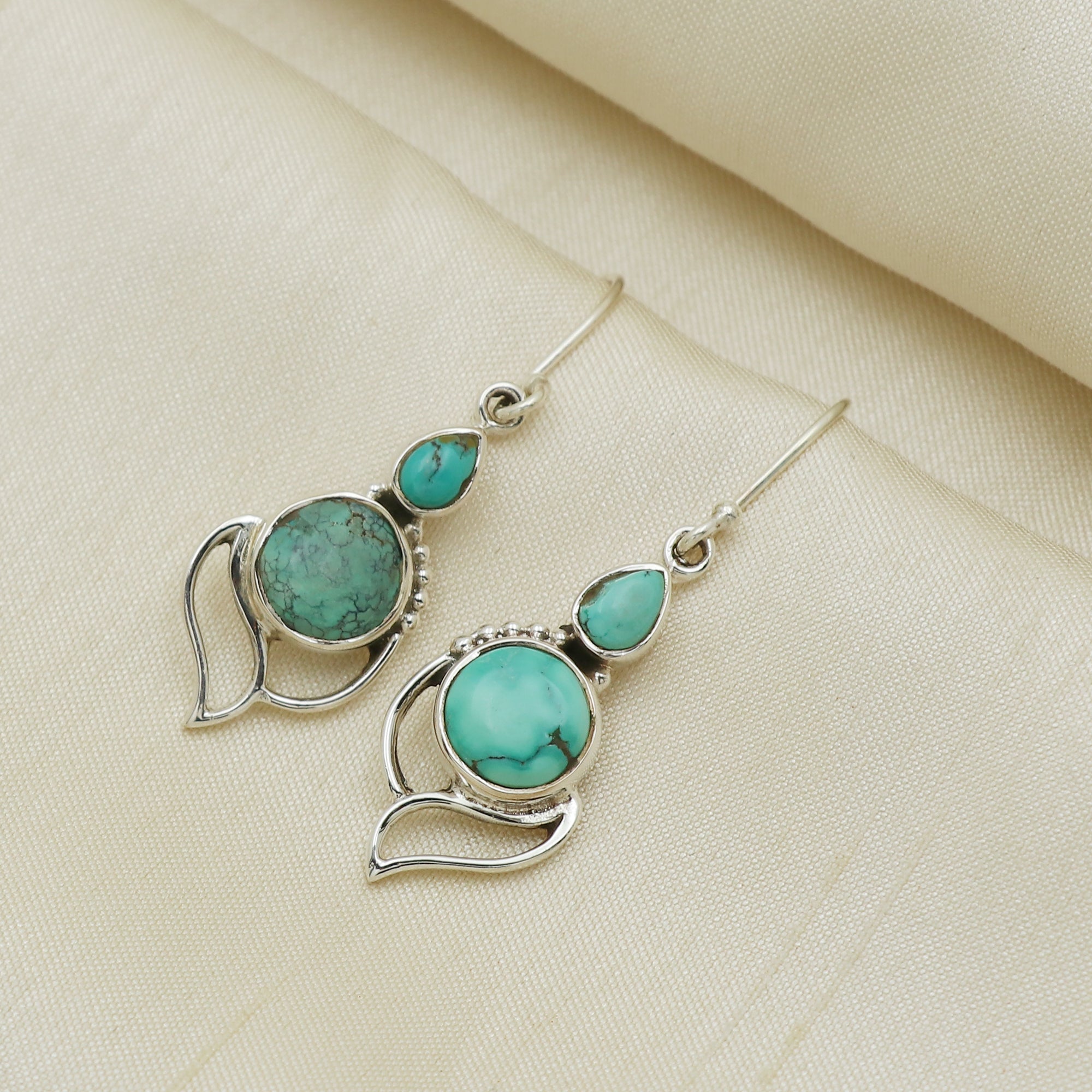Saavn Turquoise Earring