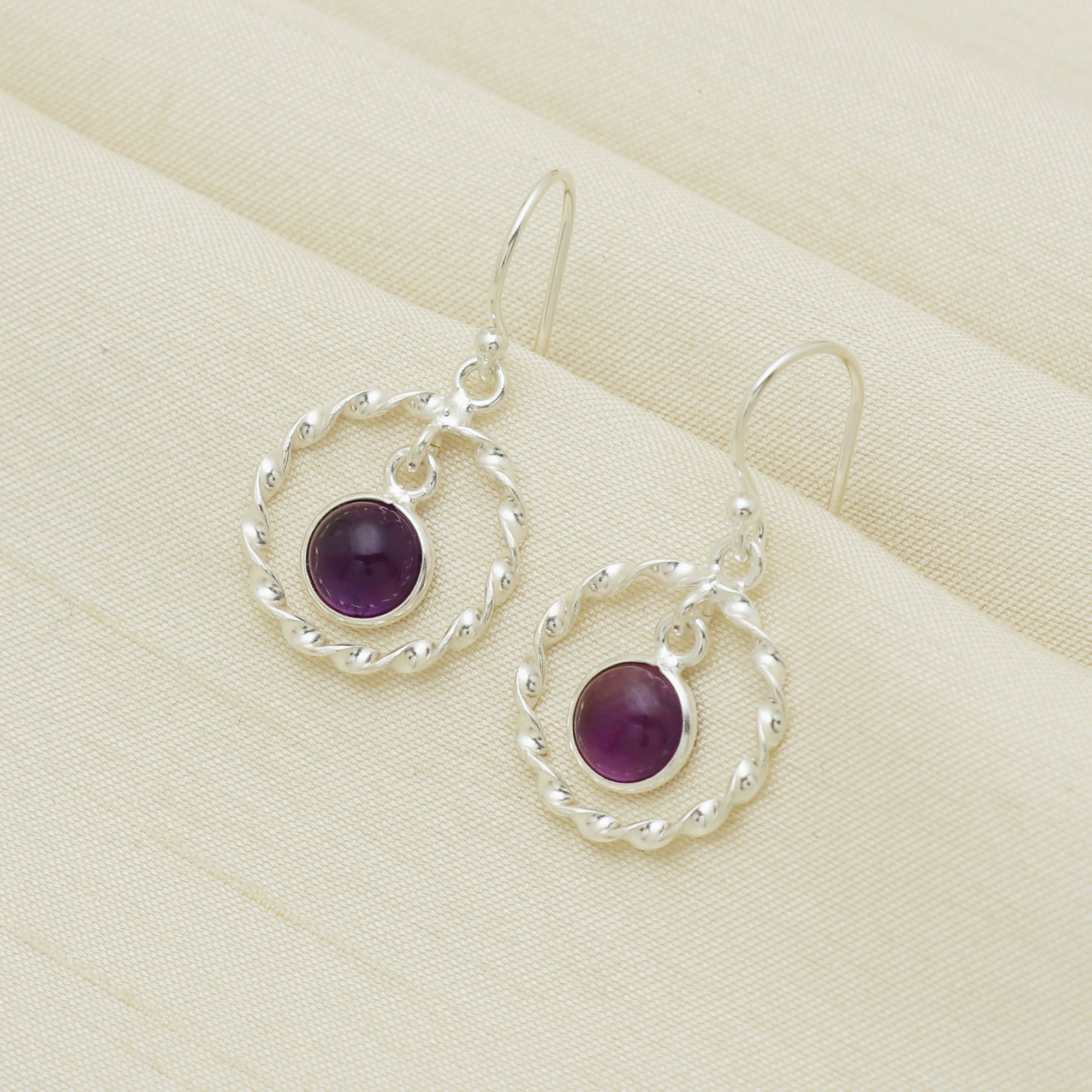 Twisted Round Earring