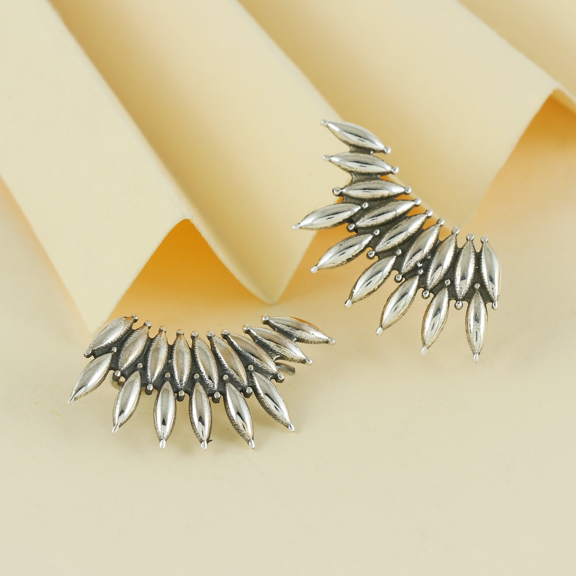 Silver Long Drop Earcrawlers