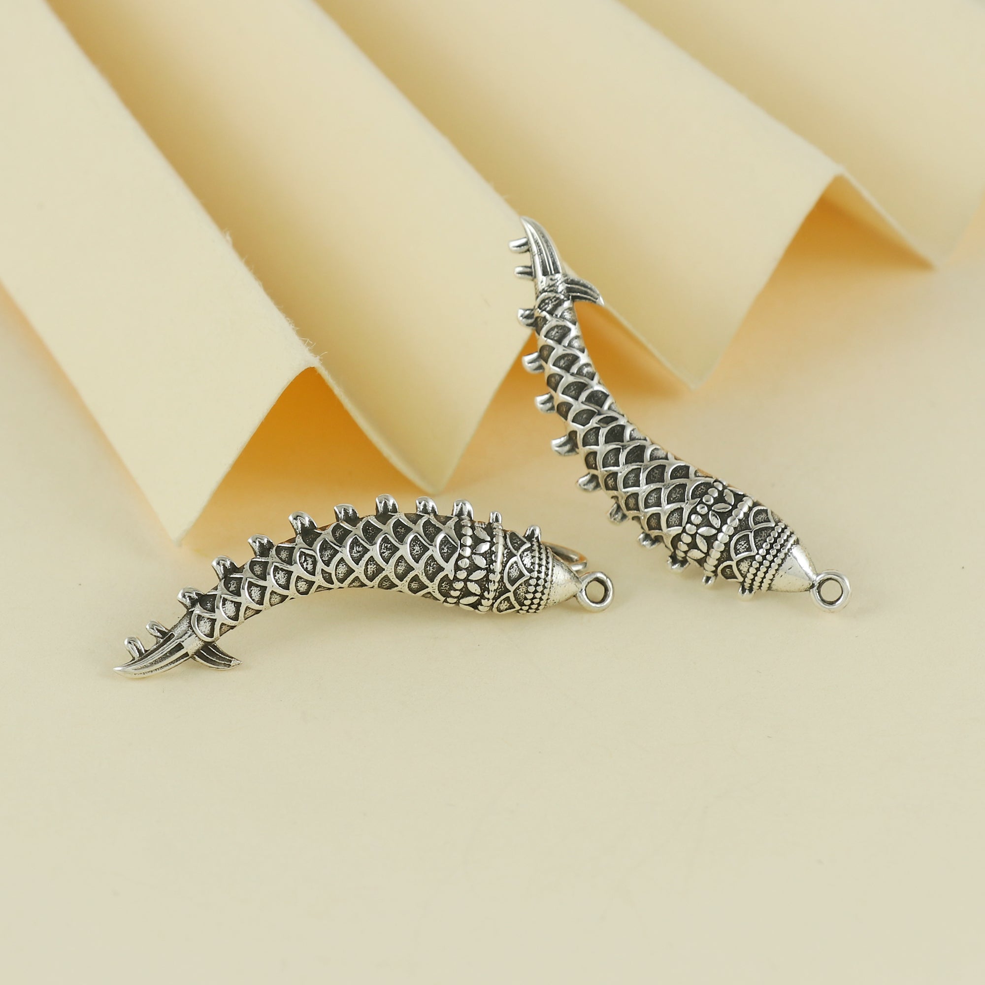Plain Silver Earcrawlers