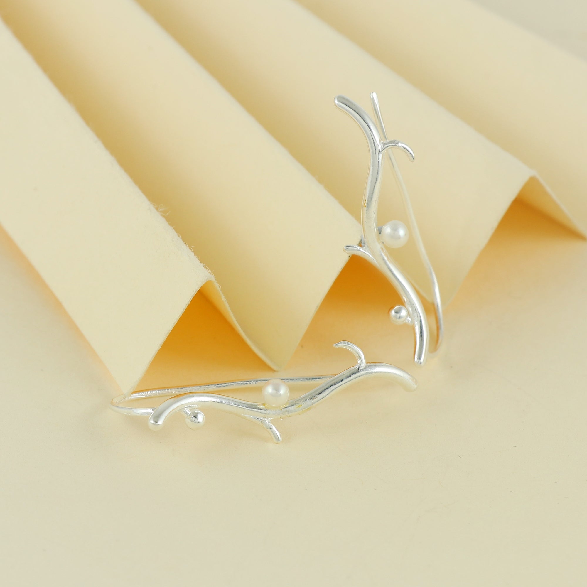 Designer Long Earcrawlers