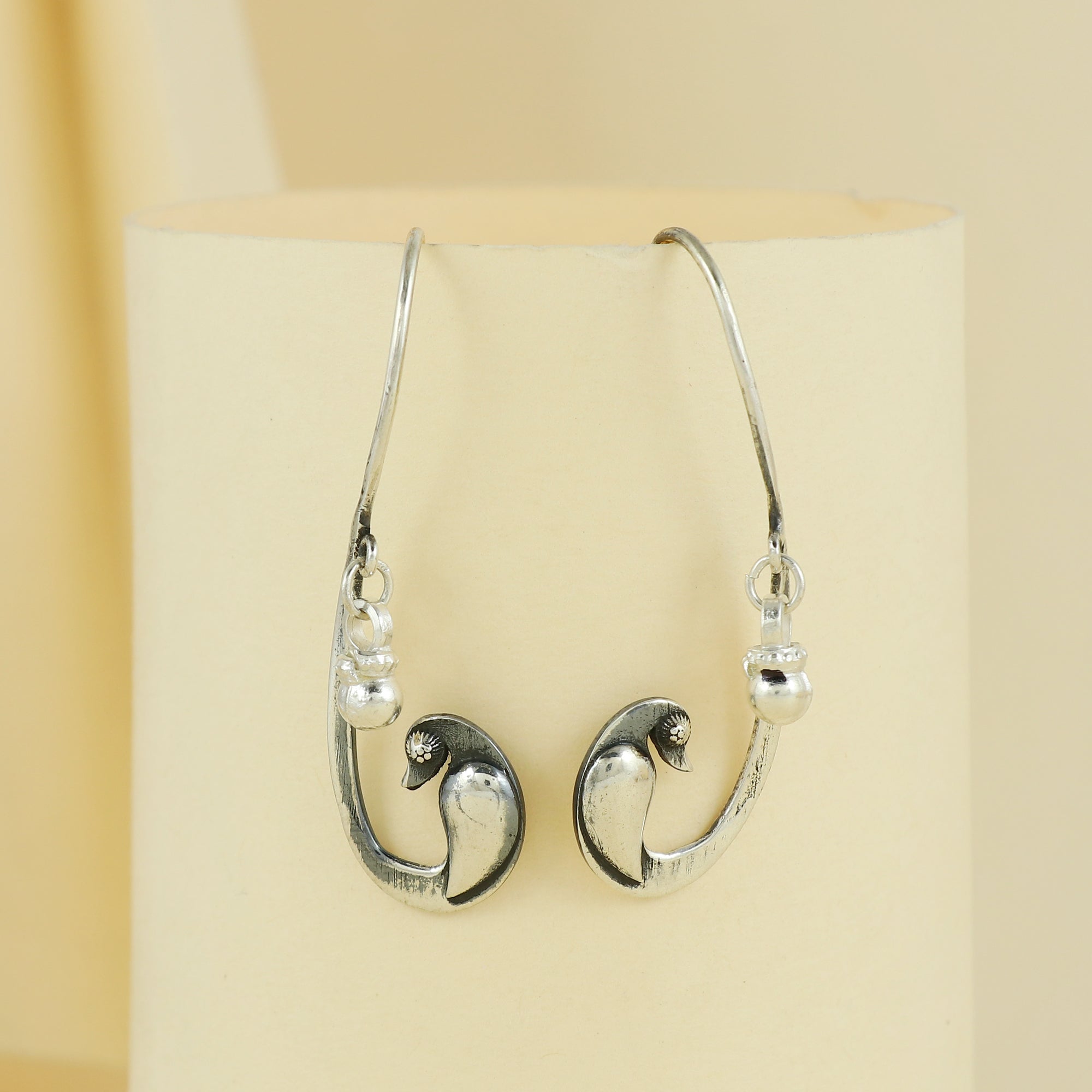 Earcrawlers Plain Designer