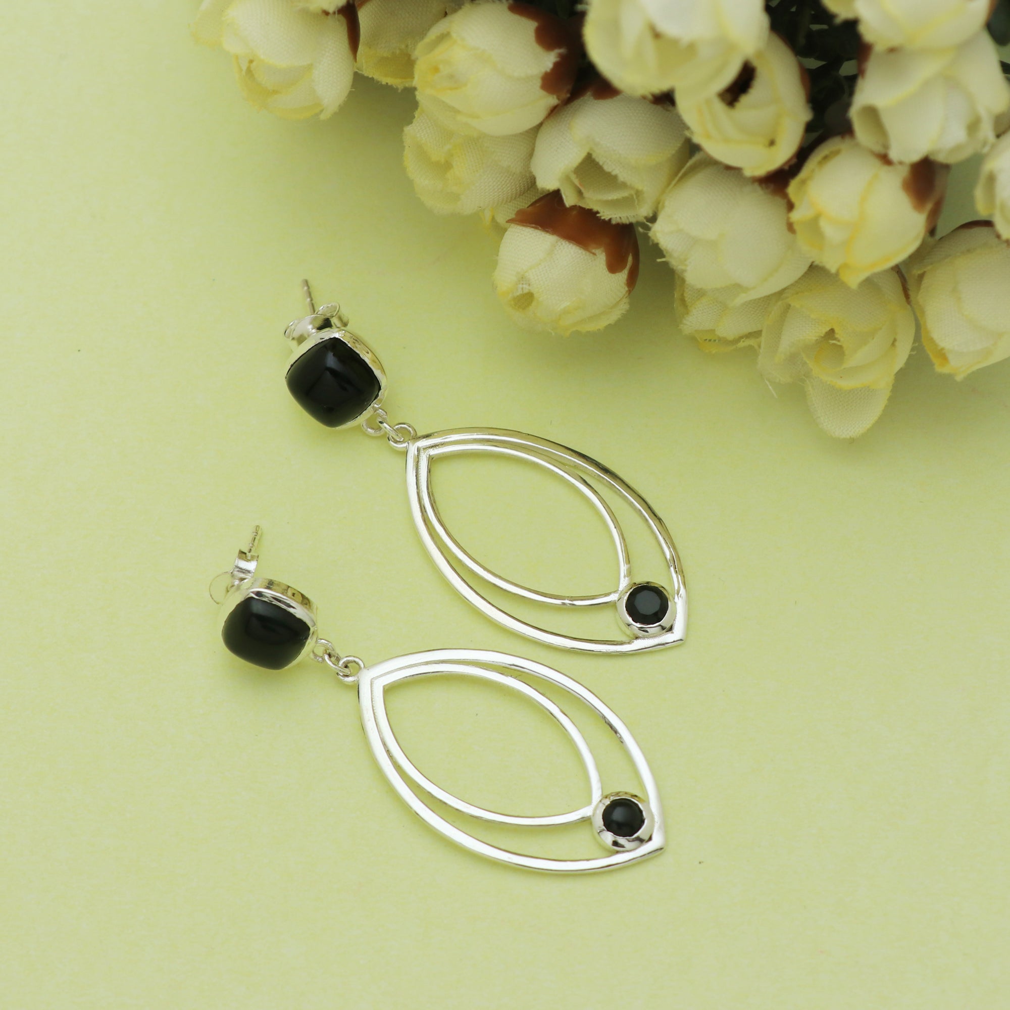 Cocktail Earring