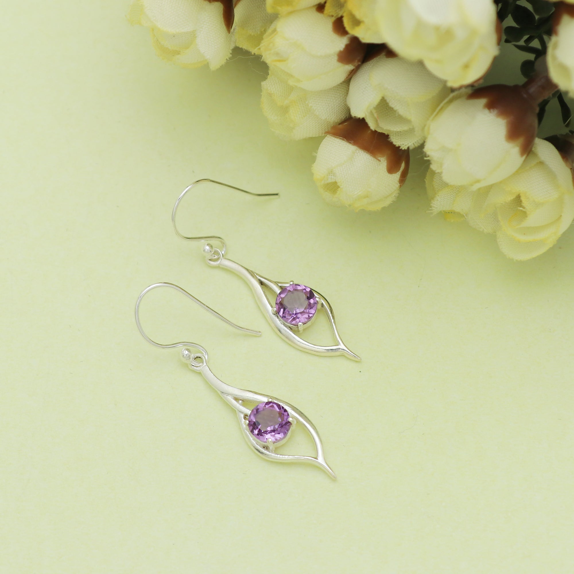 Dainty Earring