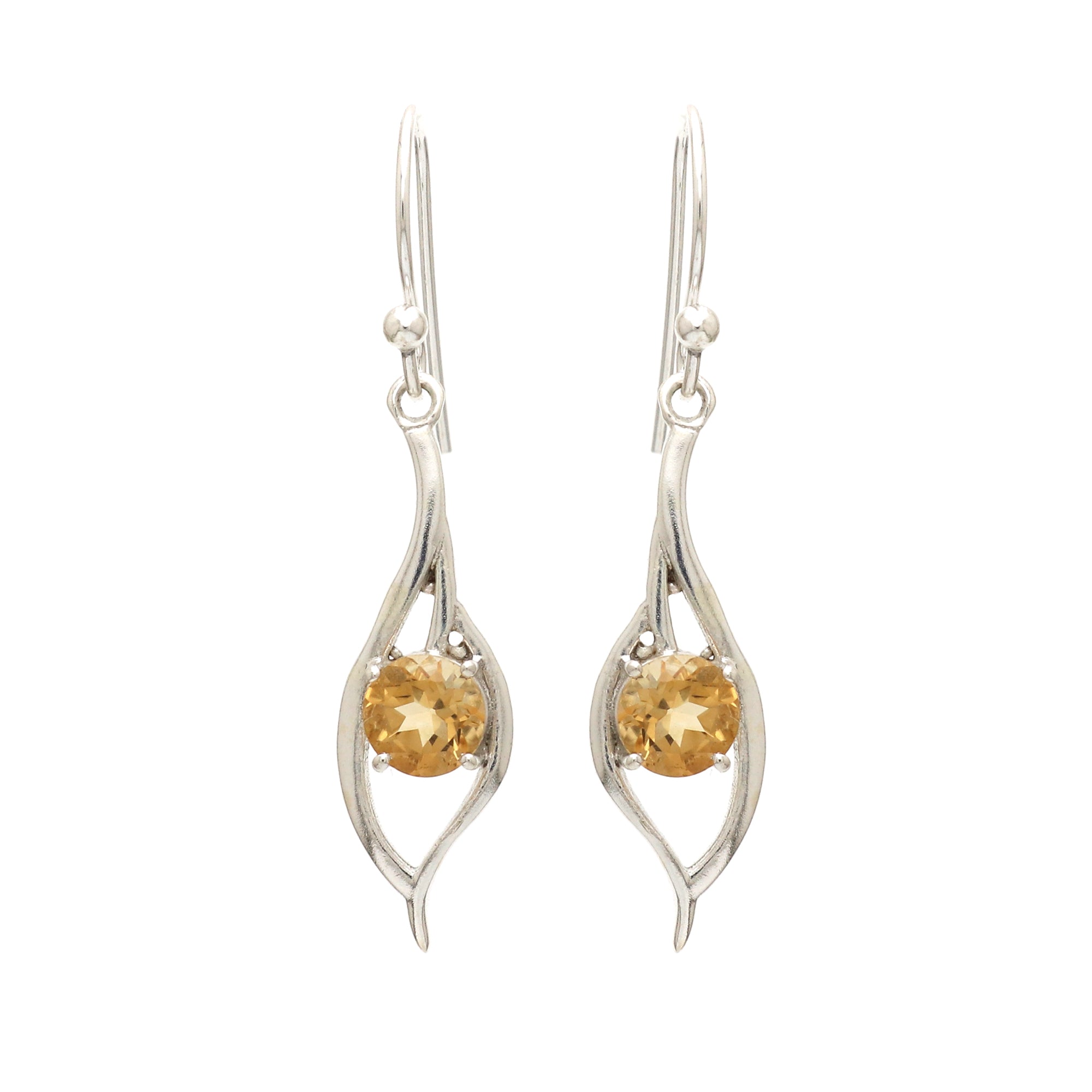 Dainty Earring