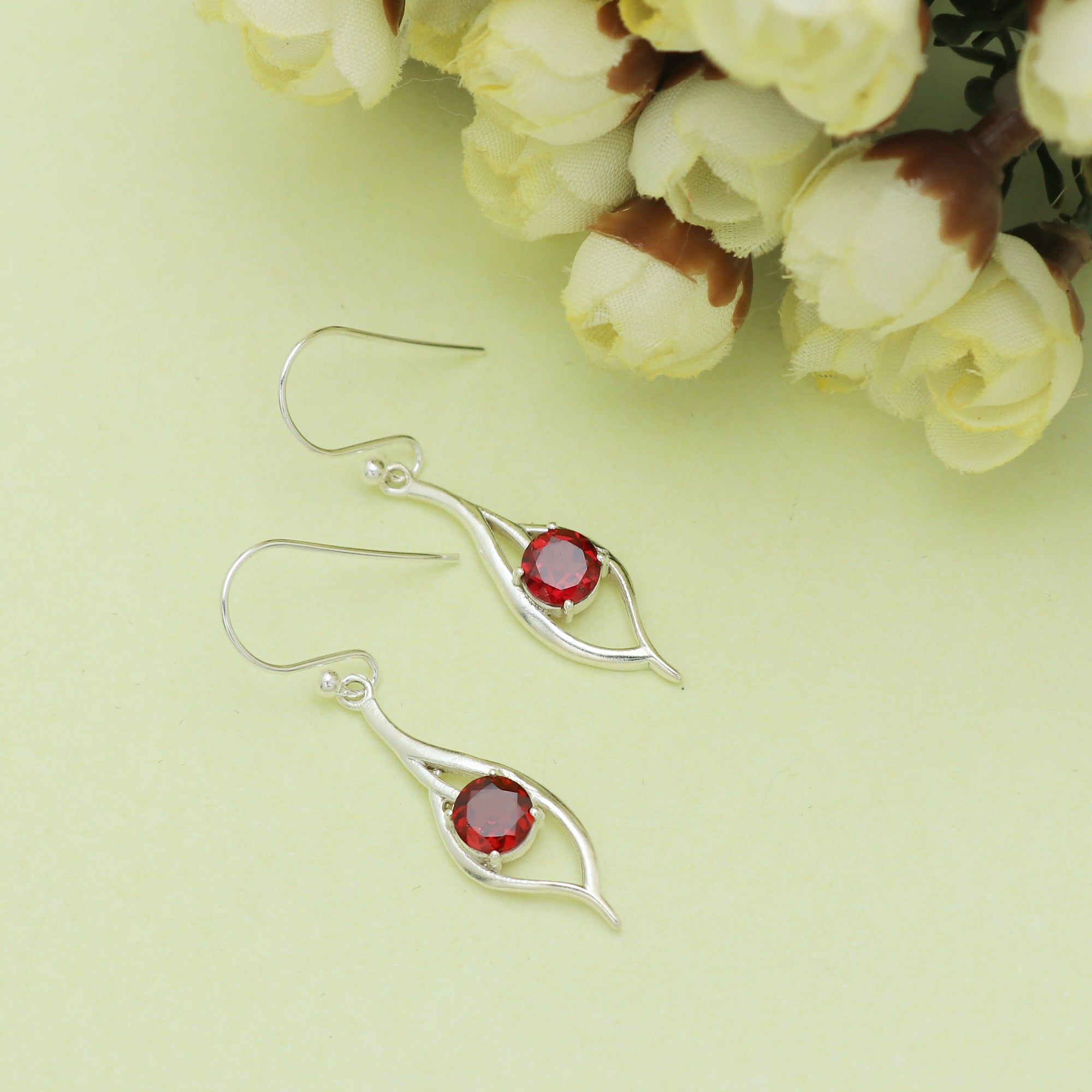 Dainty Earring