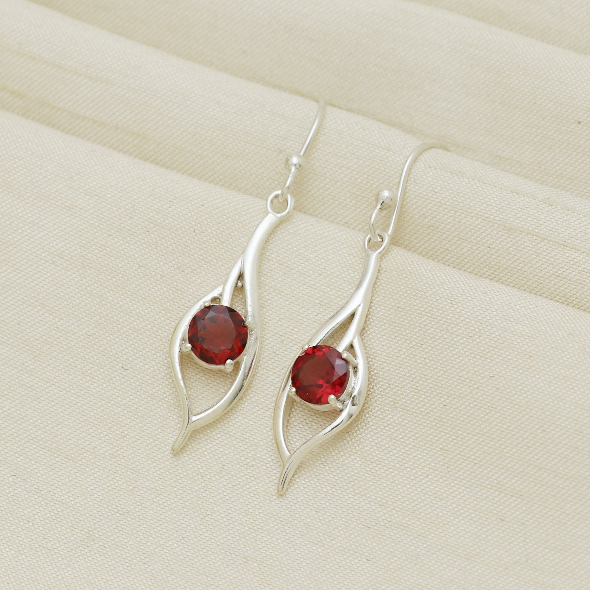 Dainty Earring