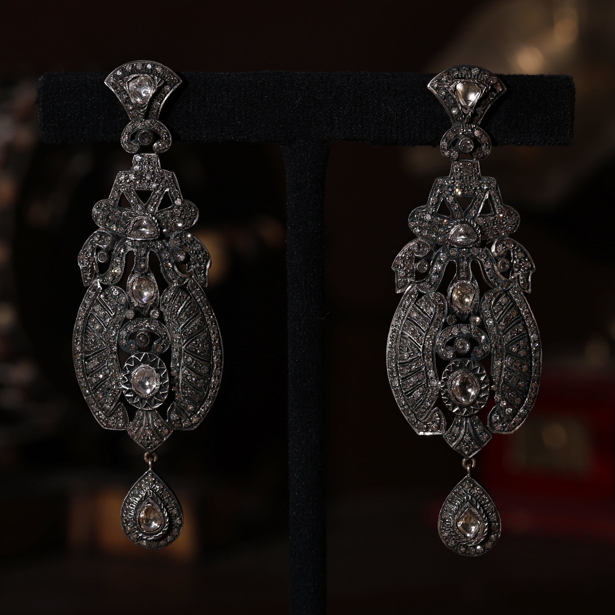 Regal Era Handcrafted Uncut Diamond Danglers
