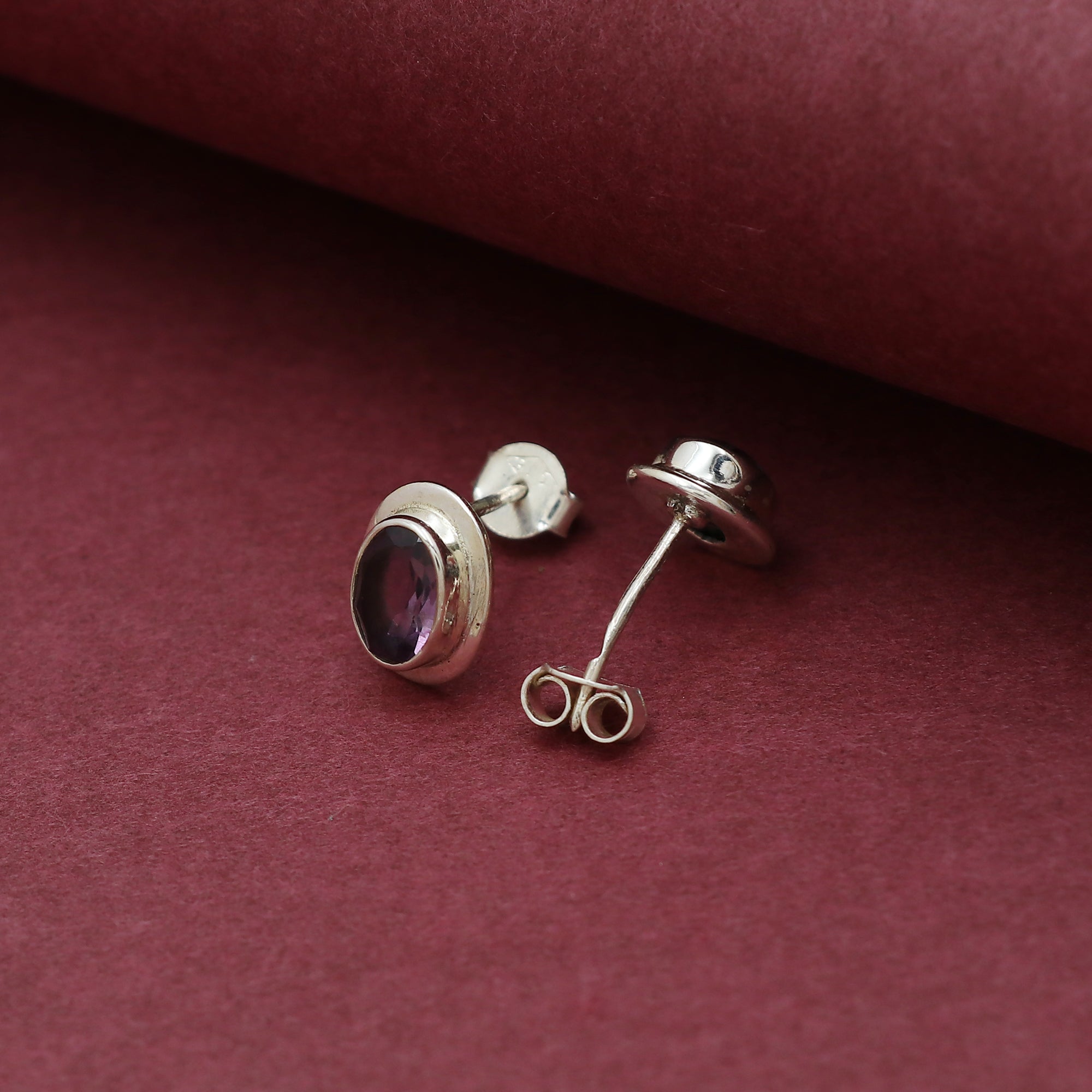 Oval Amethyst Earring