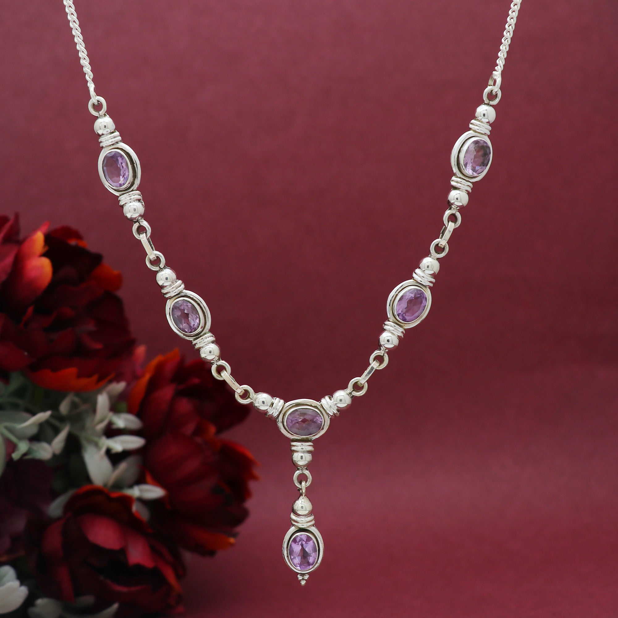 Dibru Necklace