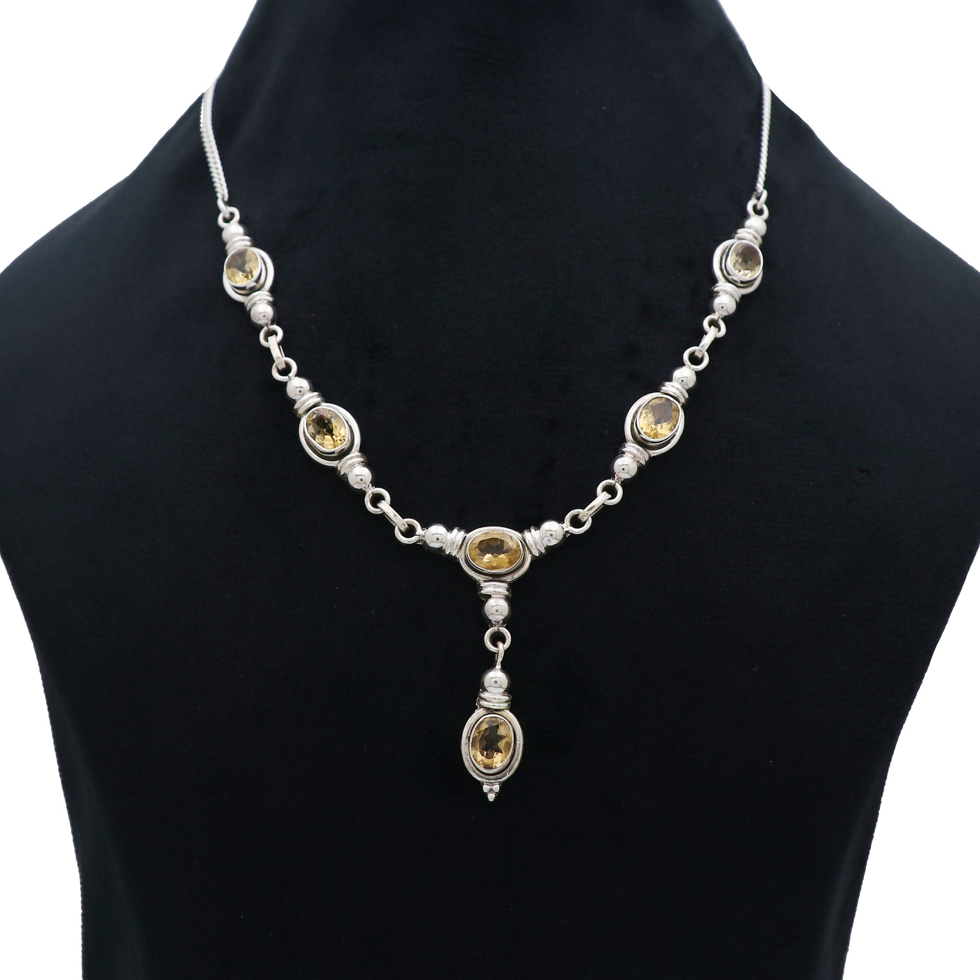 Dibru Necklace