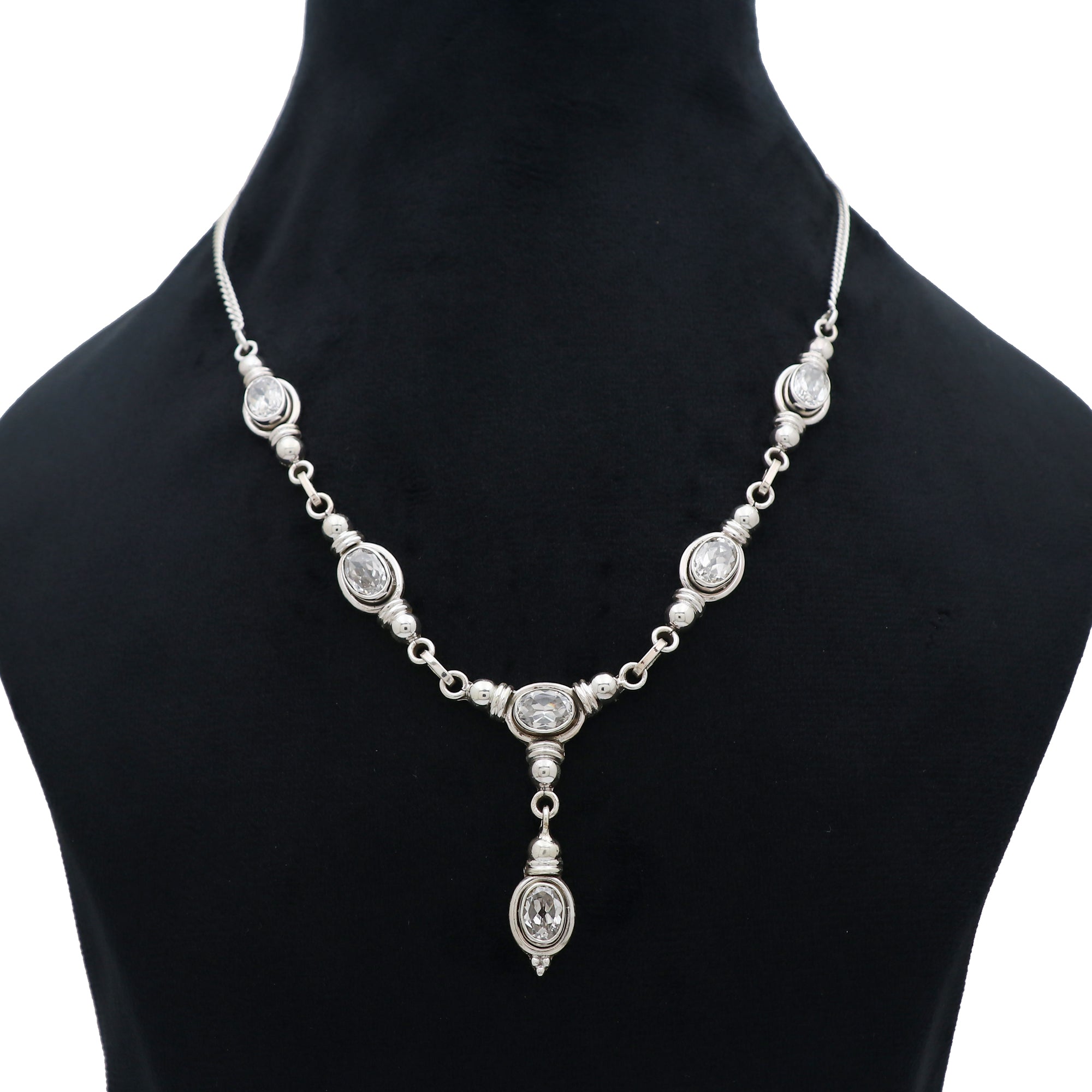 Dibru Necklace