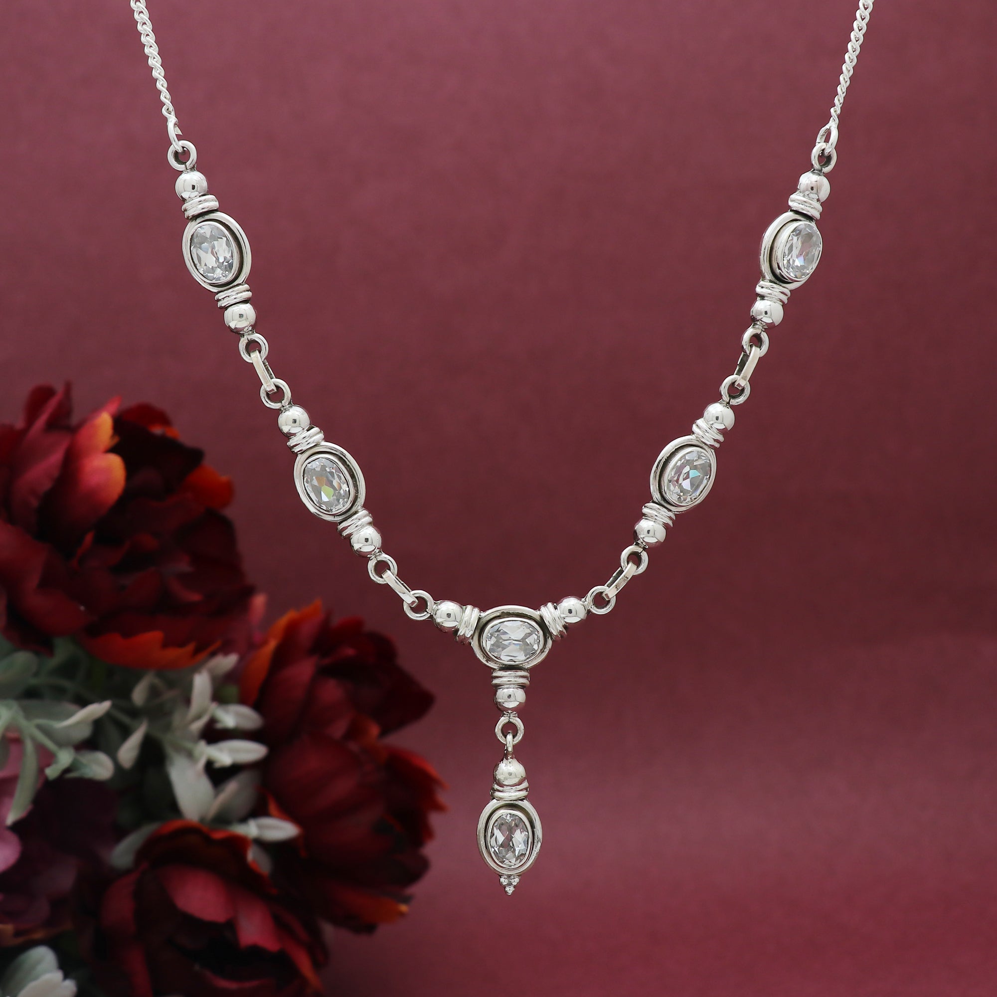 Dibru Necklace