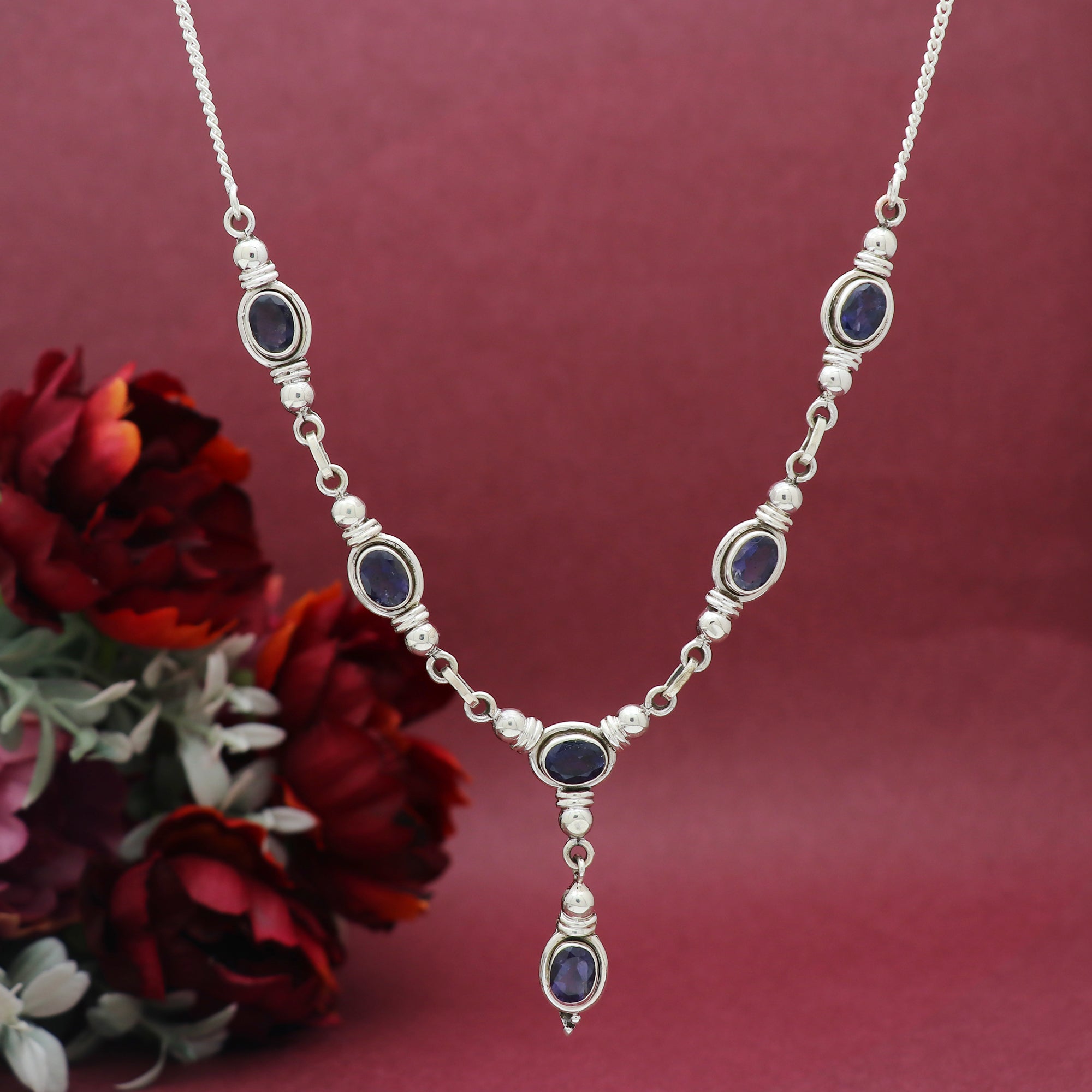 Dibru Necklace