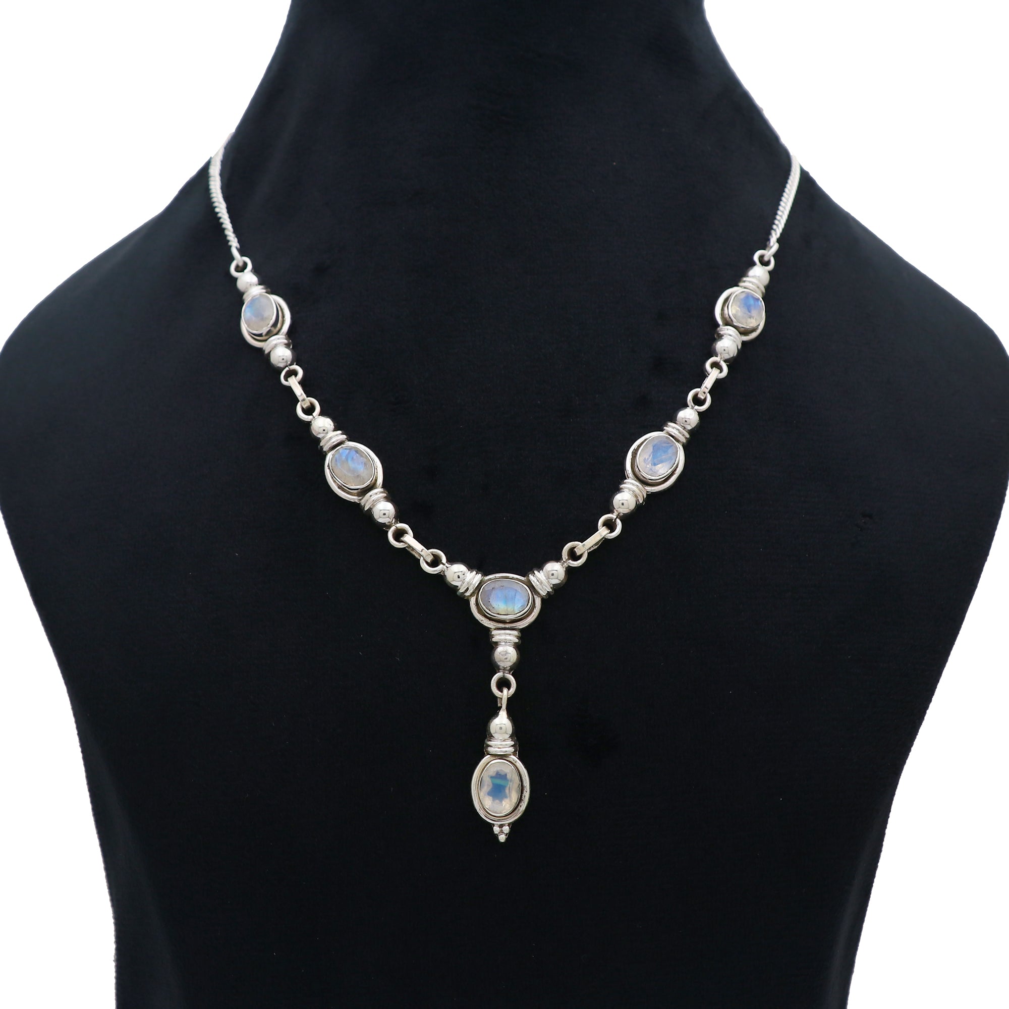 Dibru Necklace