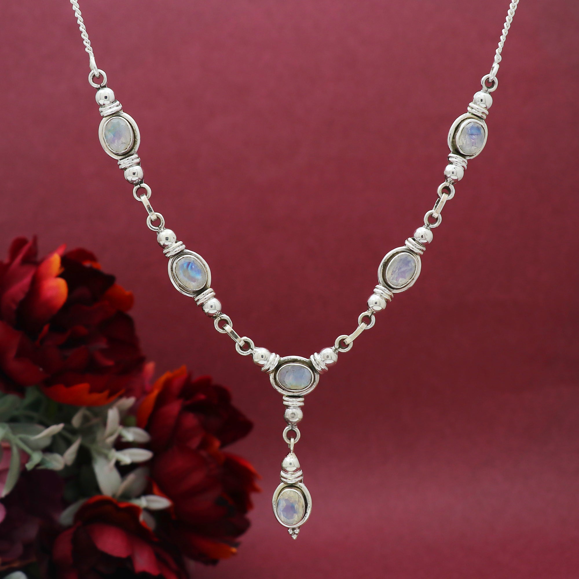 Dibru Necklace