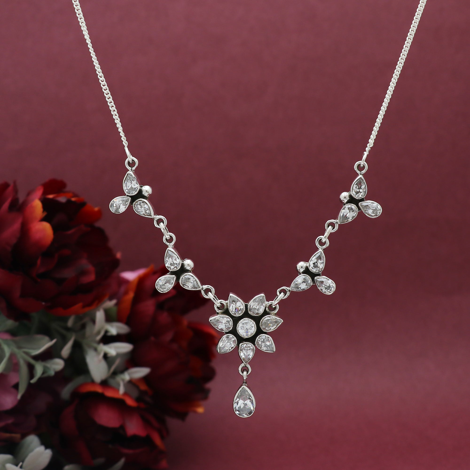 Murmur Necklace