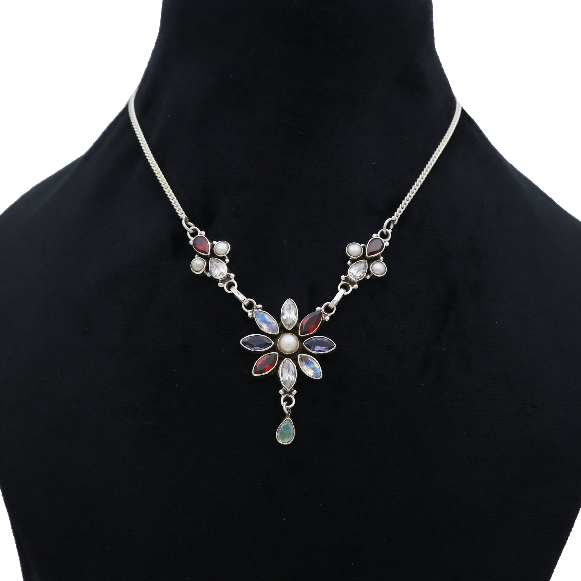 Murmur Necklace