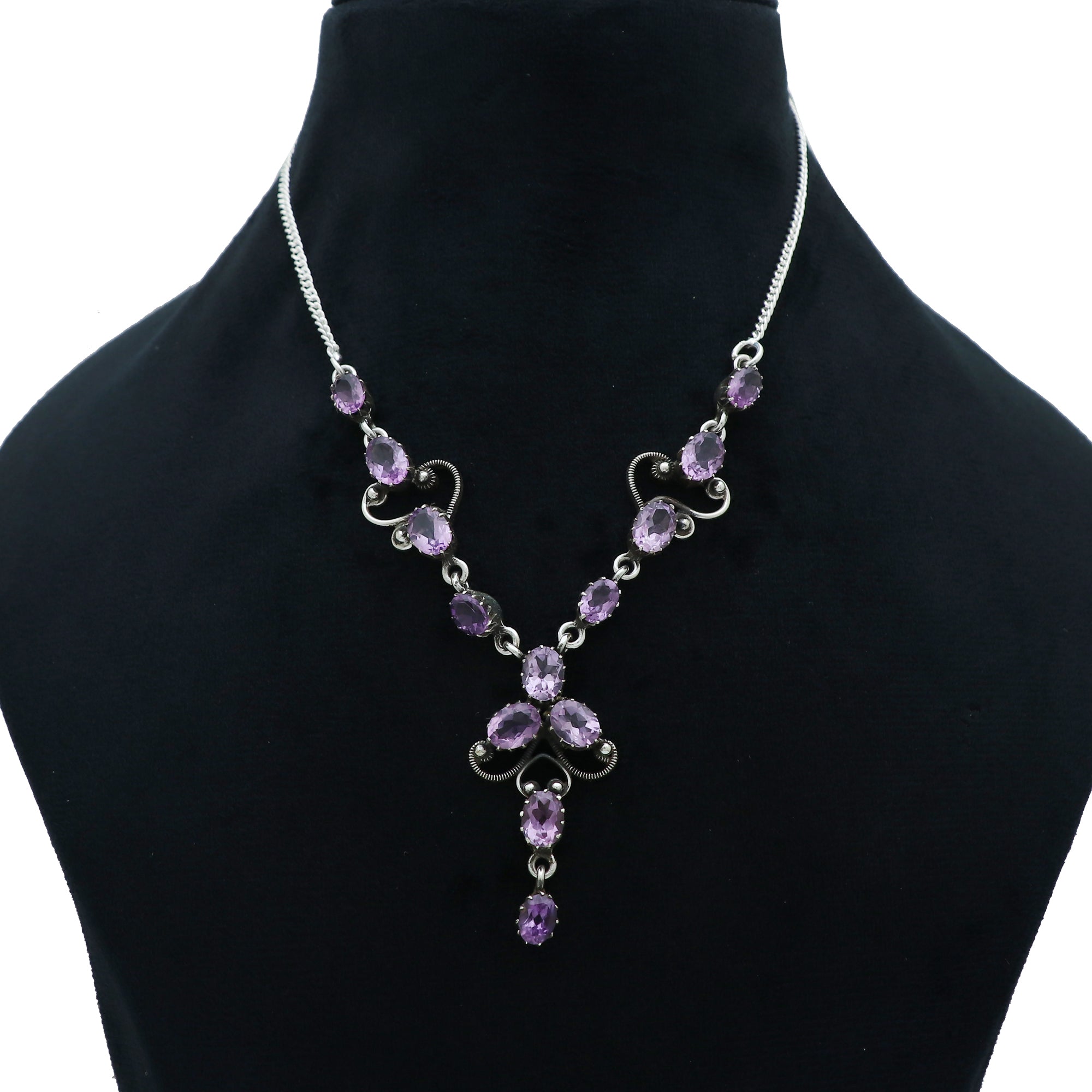 Kaata Necklace