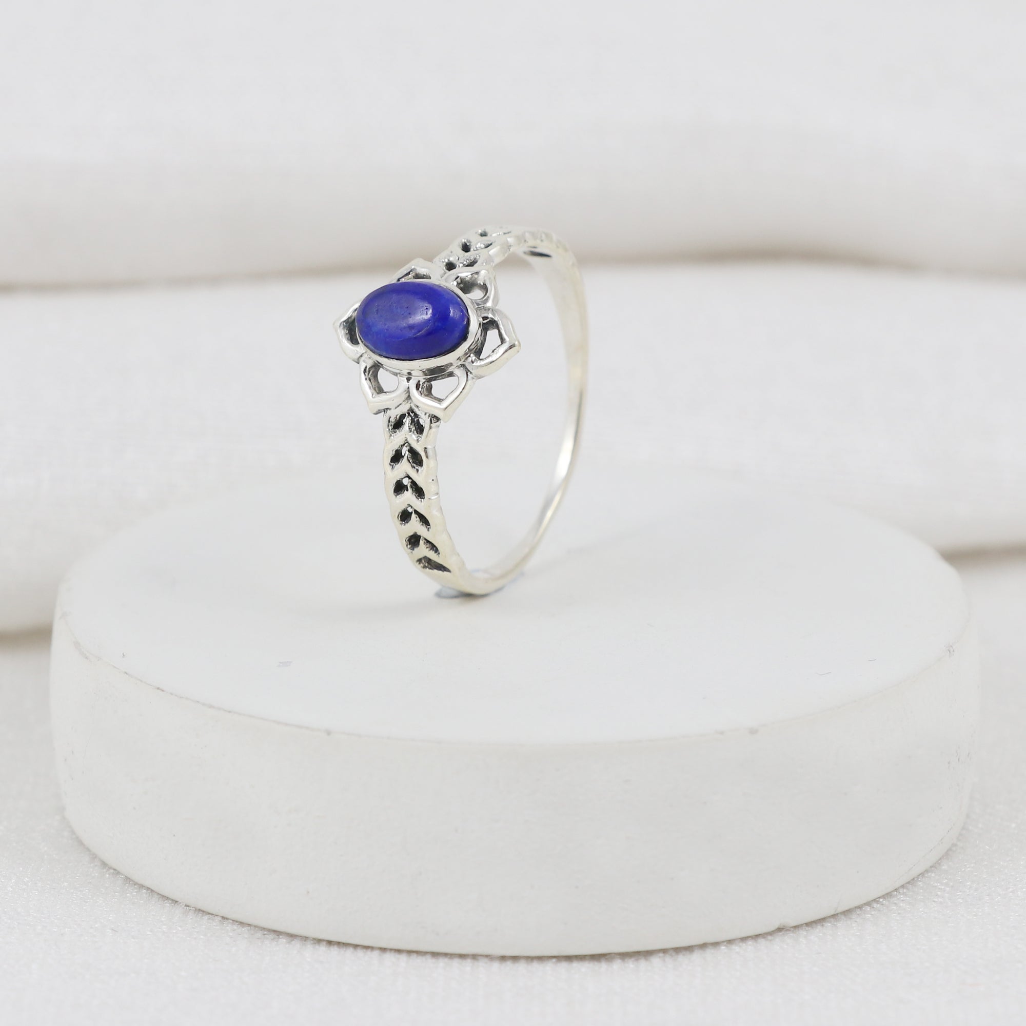 Lil Flower Ring