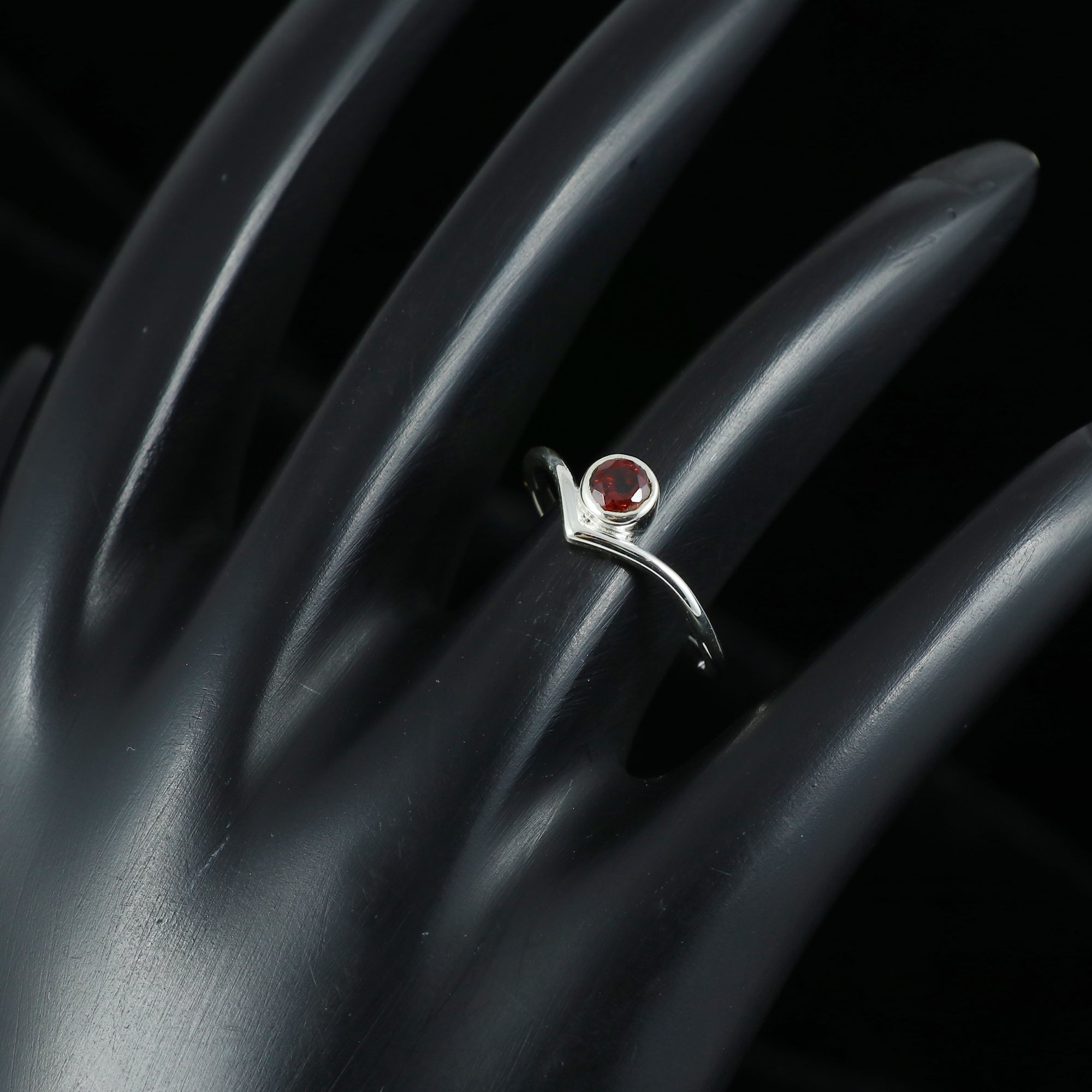 V Ring