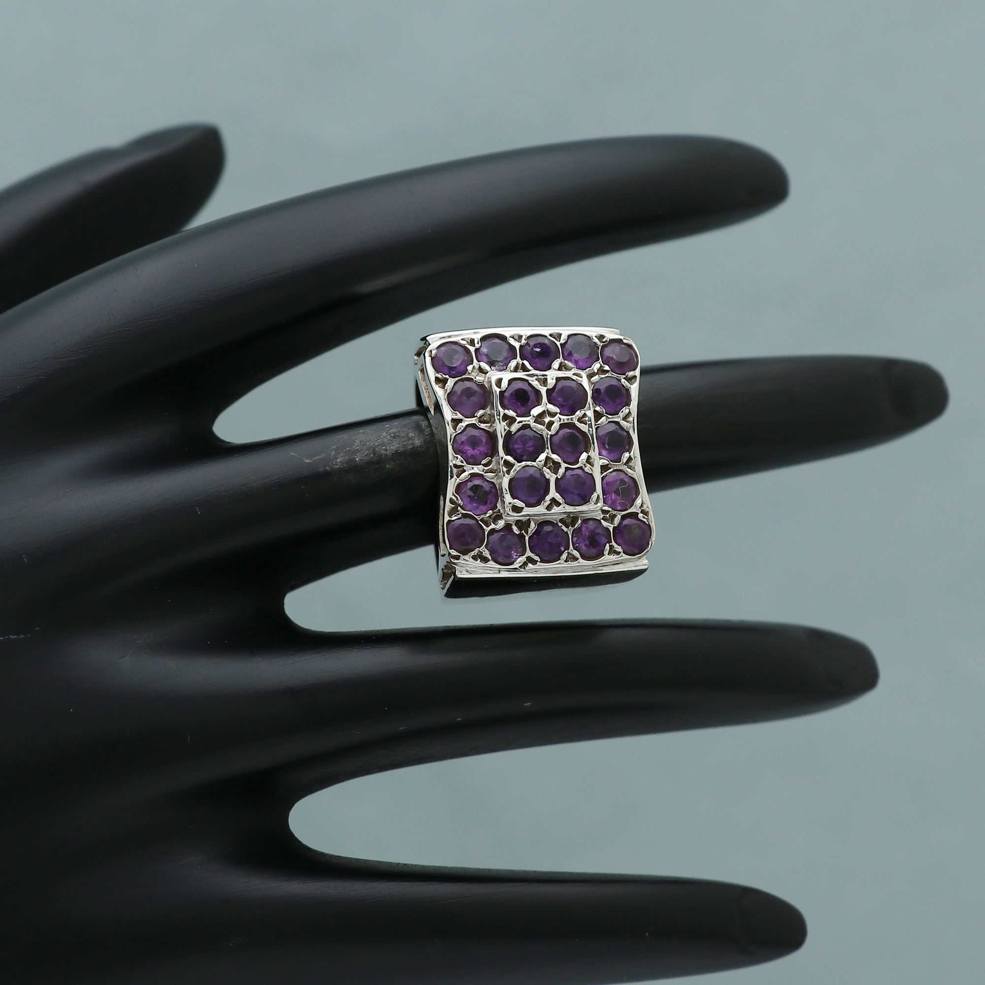 Elegant Ring v3