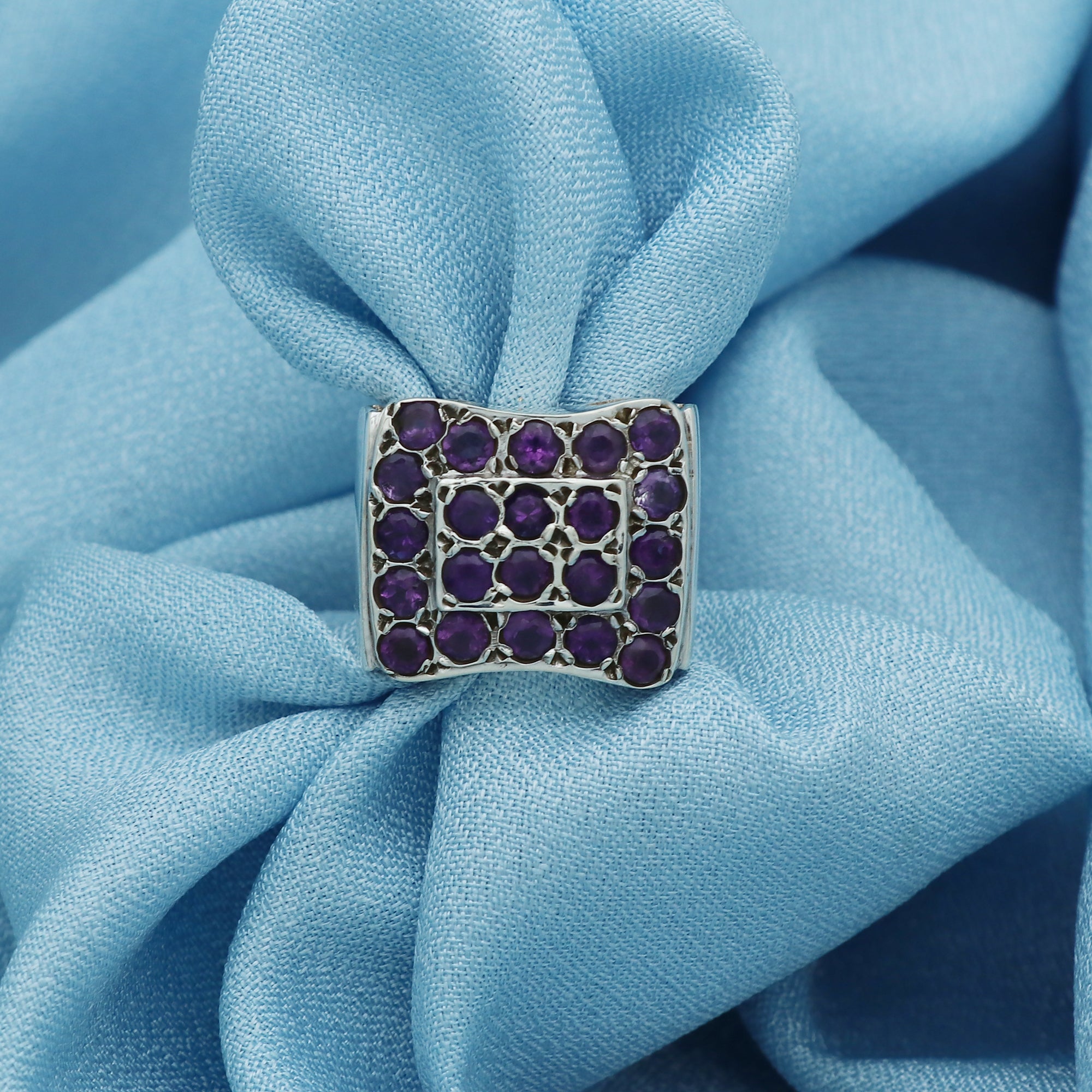 Elegant Ring v3
