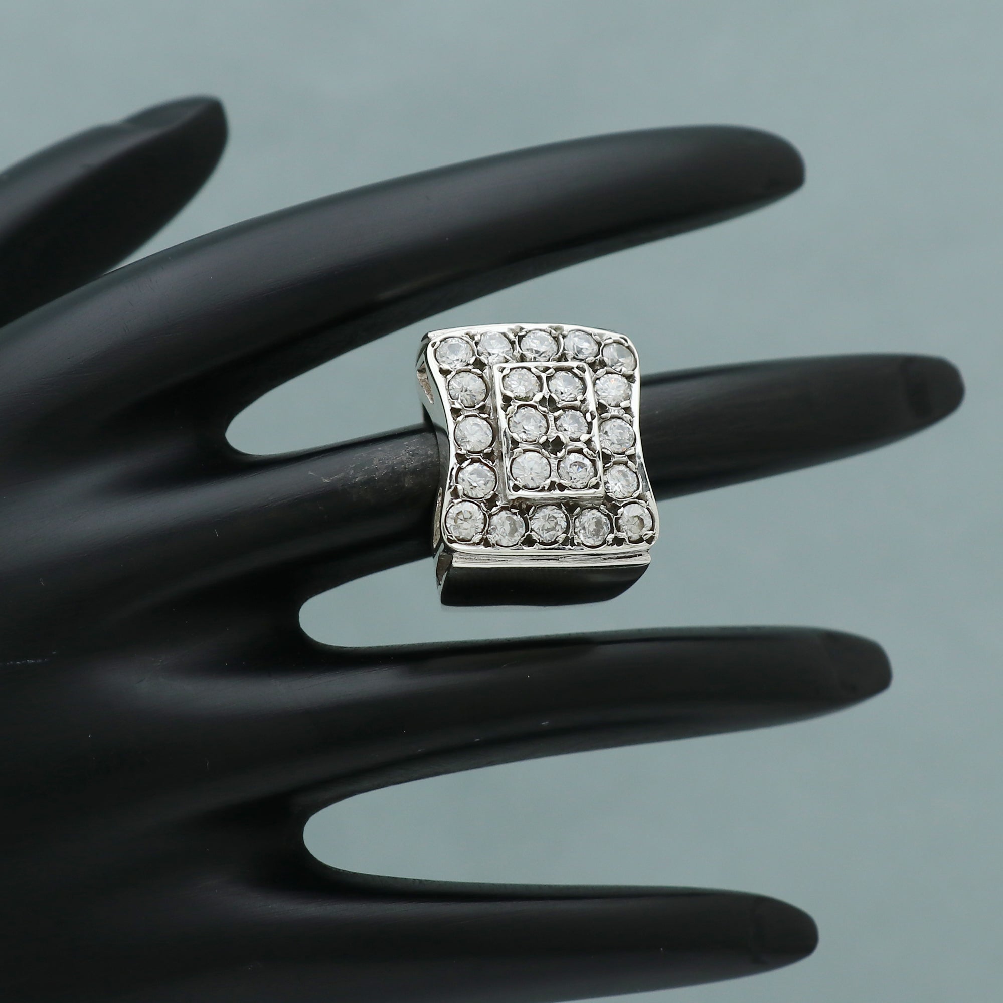 Elegant Ring v3