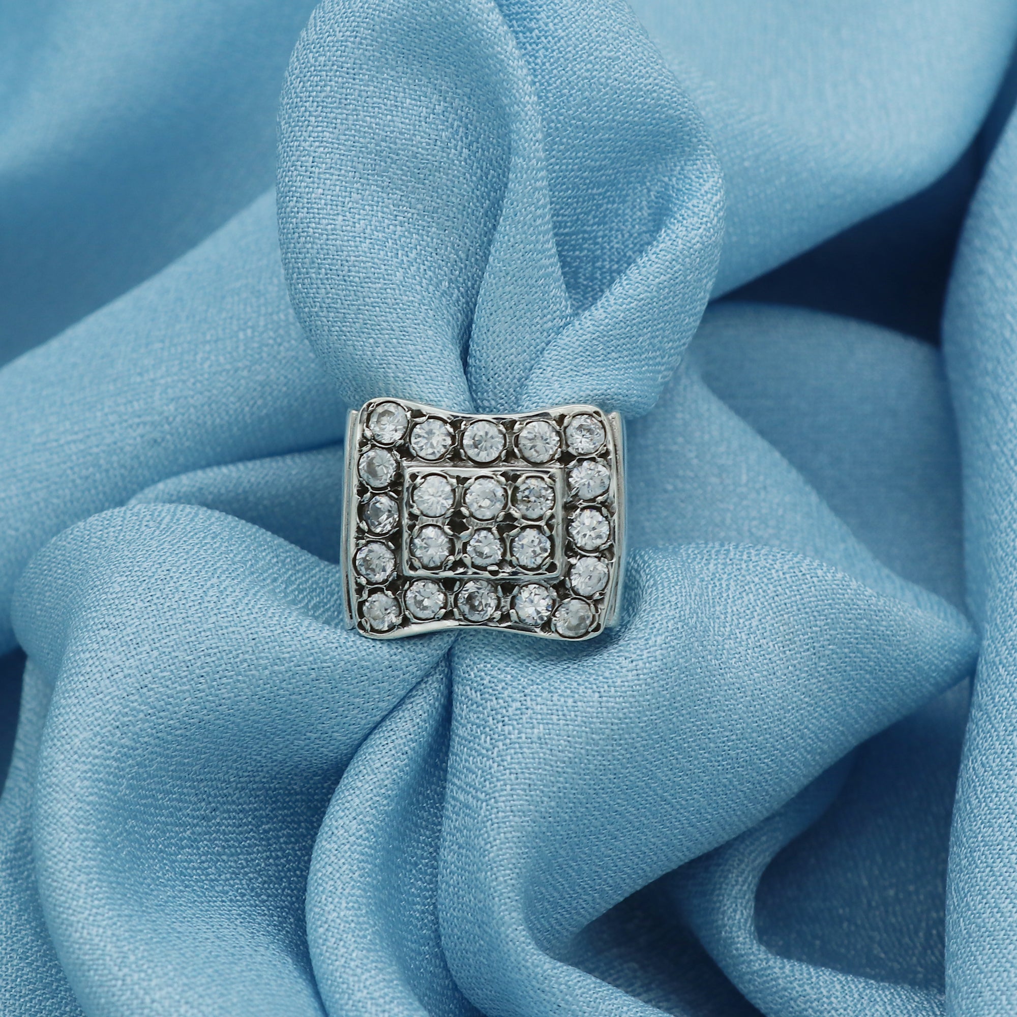Elegant Ring v3