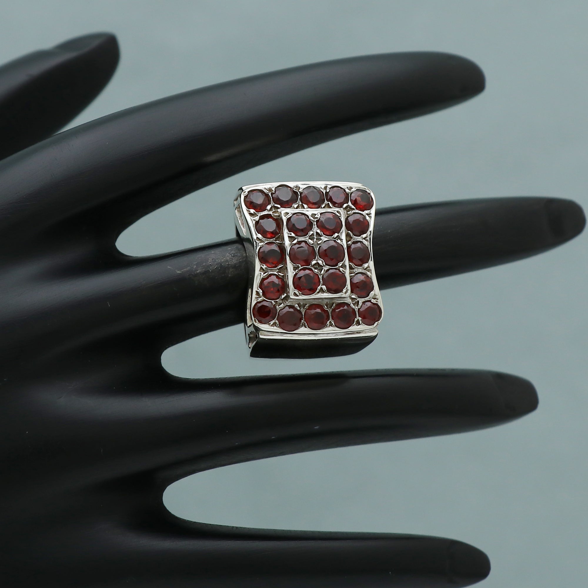 Elegant Ring v3
