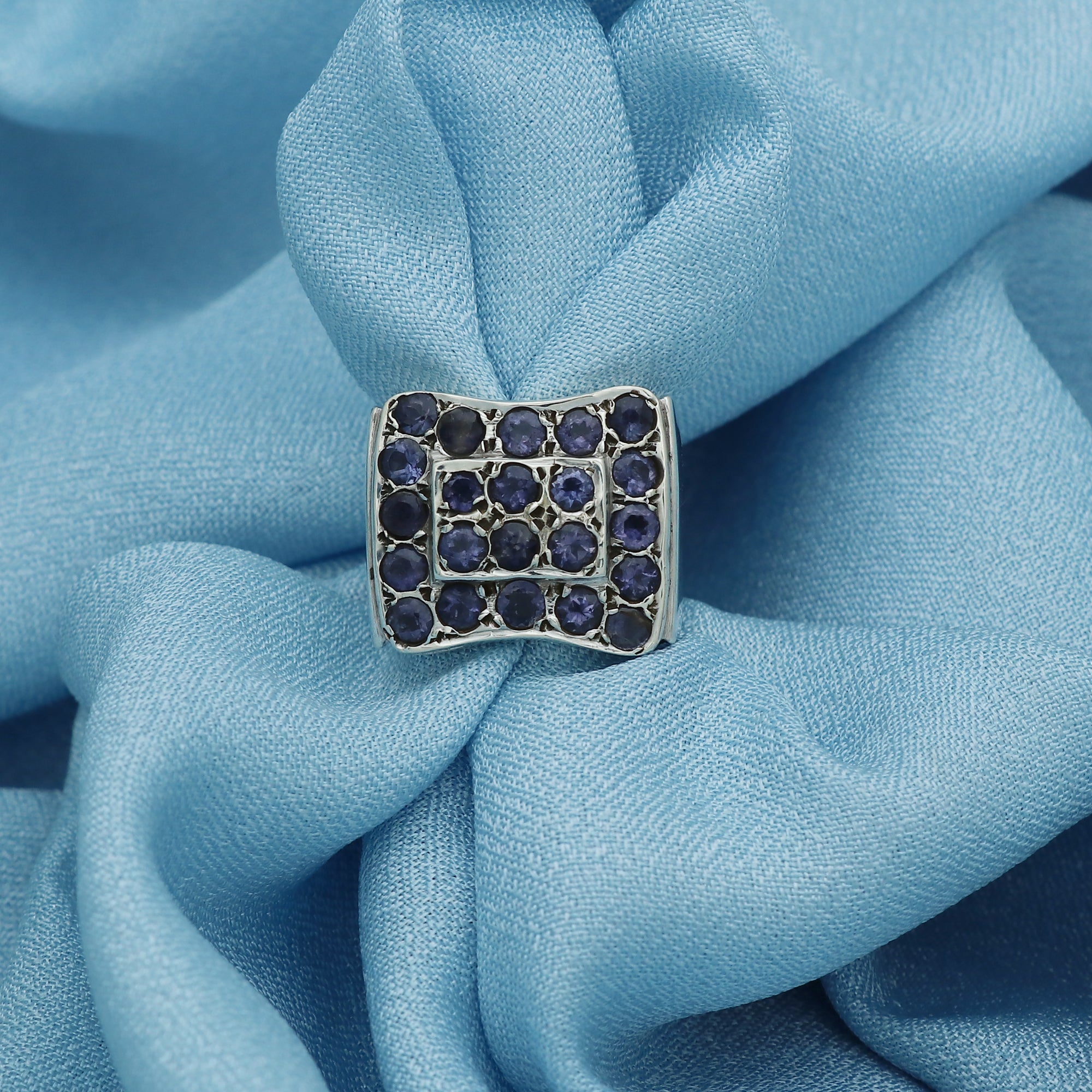 Elegant Ring v3
