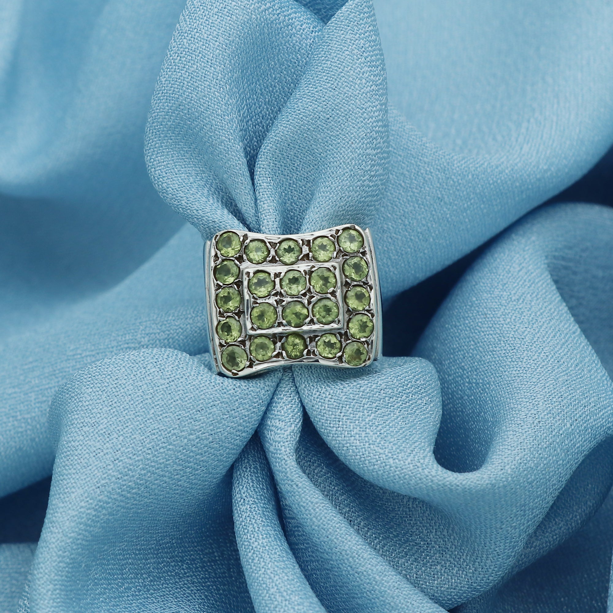 Elegant Ring v3
