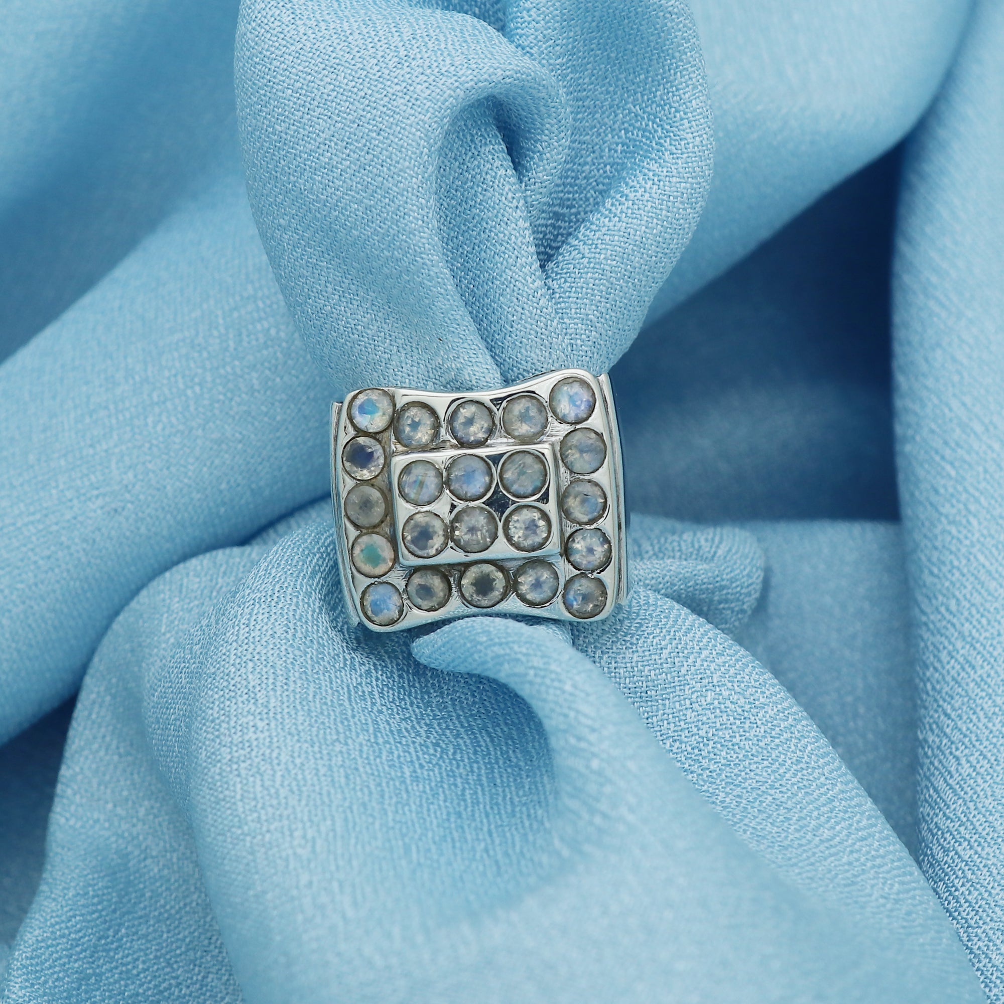Elegant Ring v3