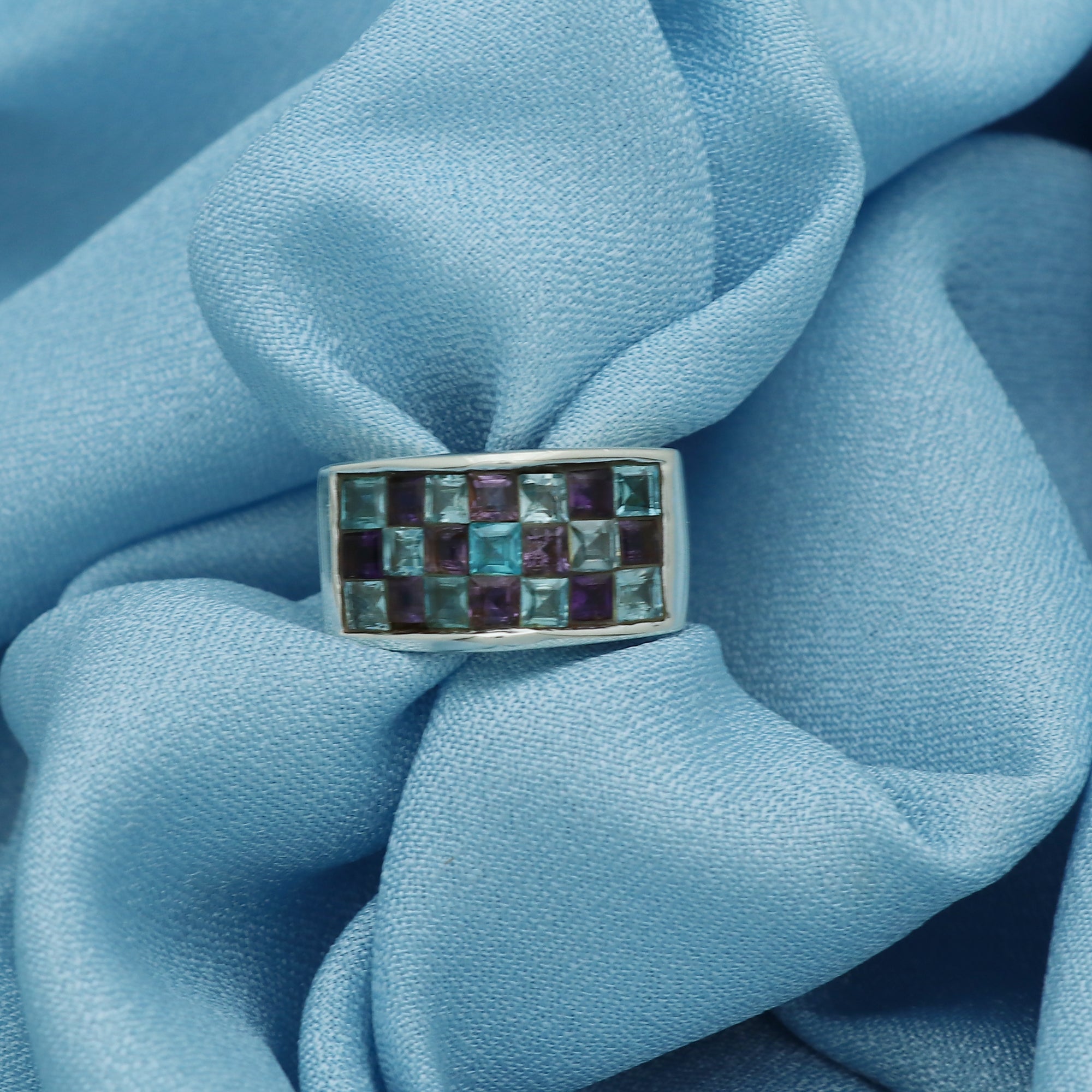 Elegant Band v4