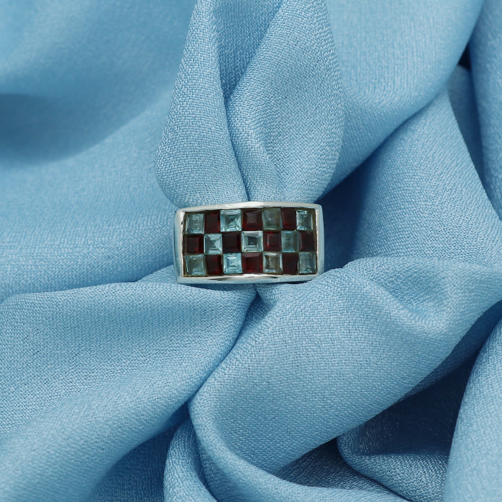 Elegant Band v4
