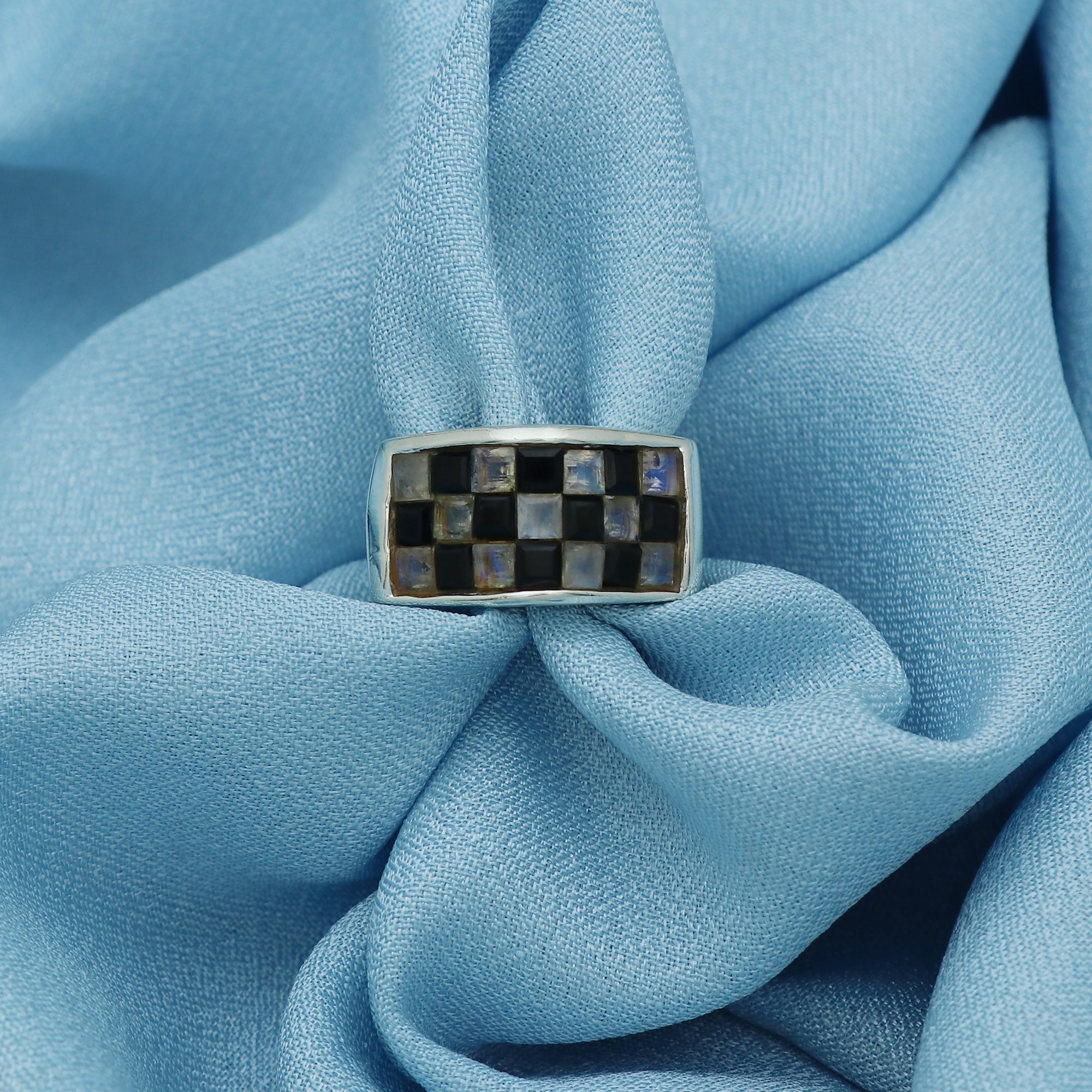 Elegant Band v4