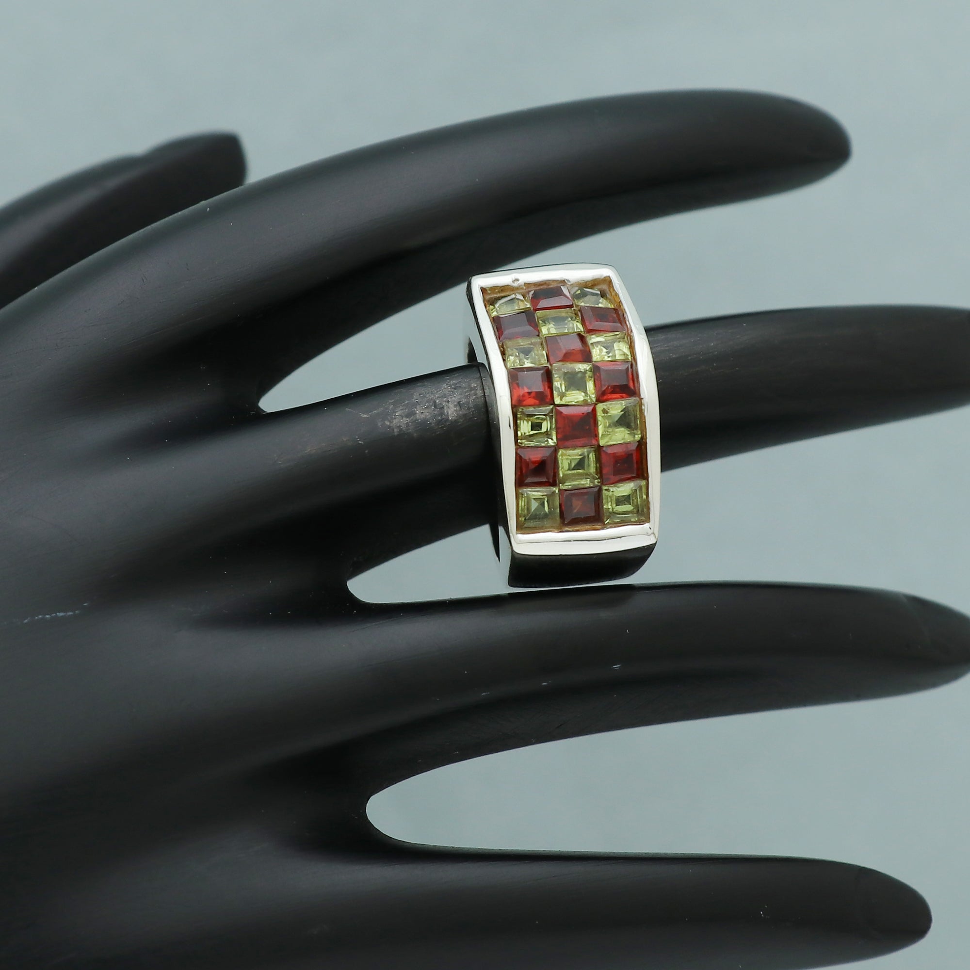 Elegant Band v4
