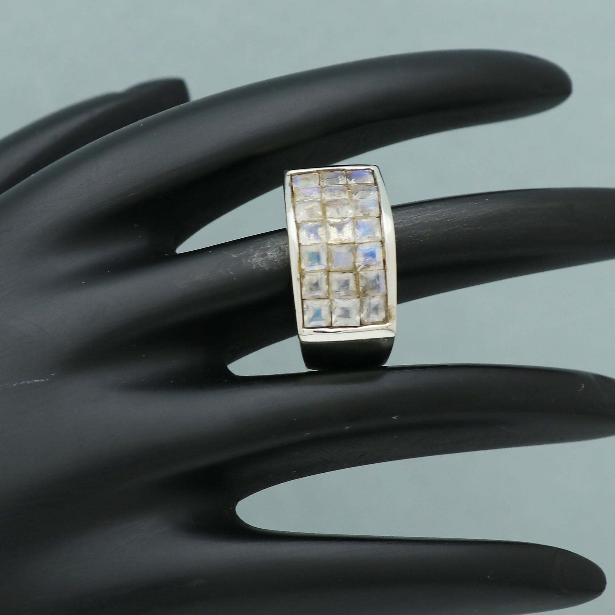 Elegant Band v4