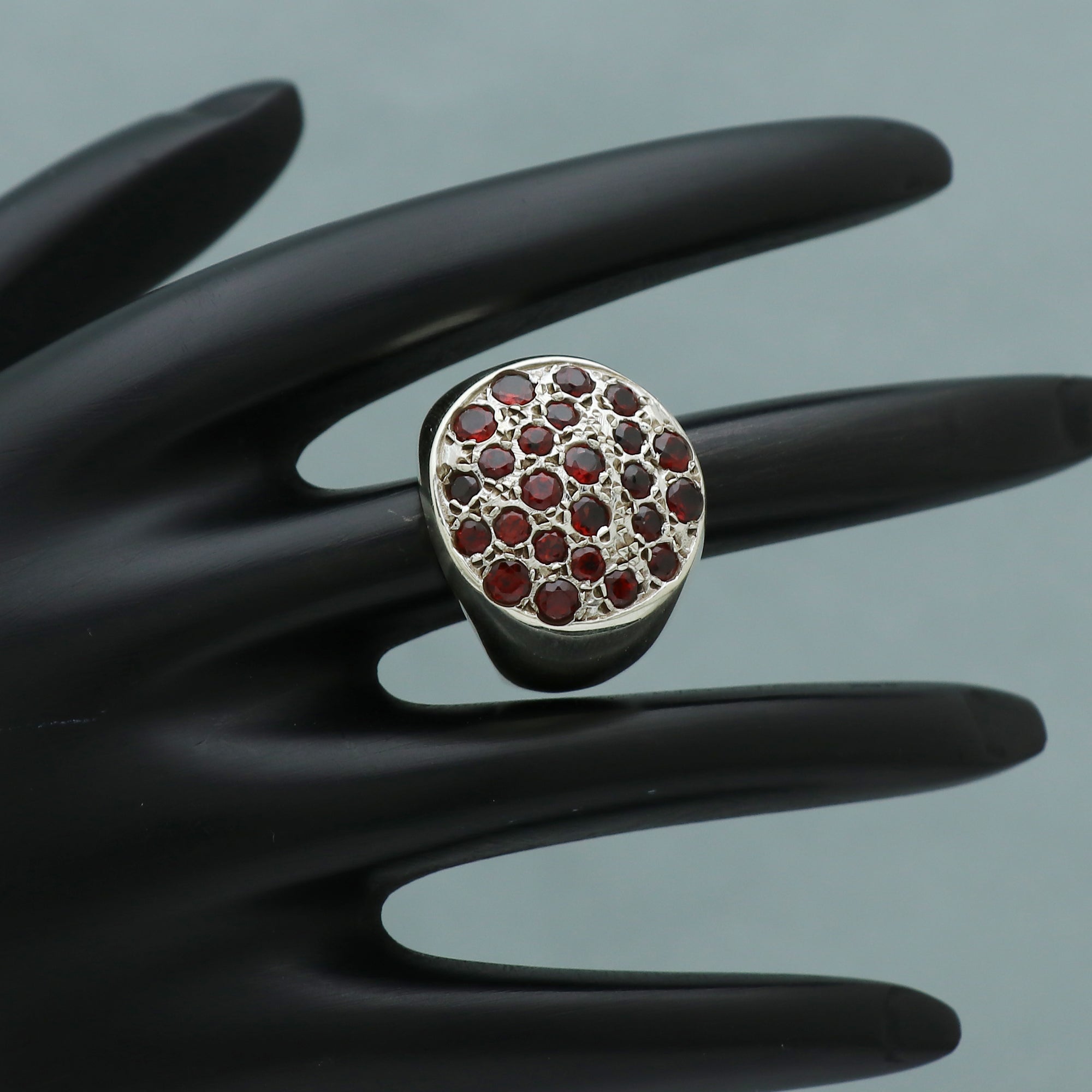 Globe Ring