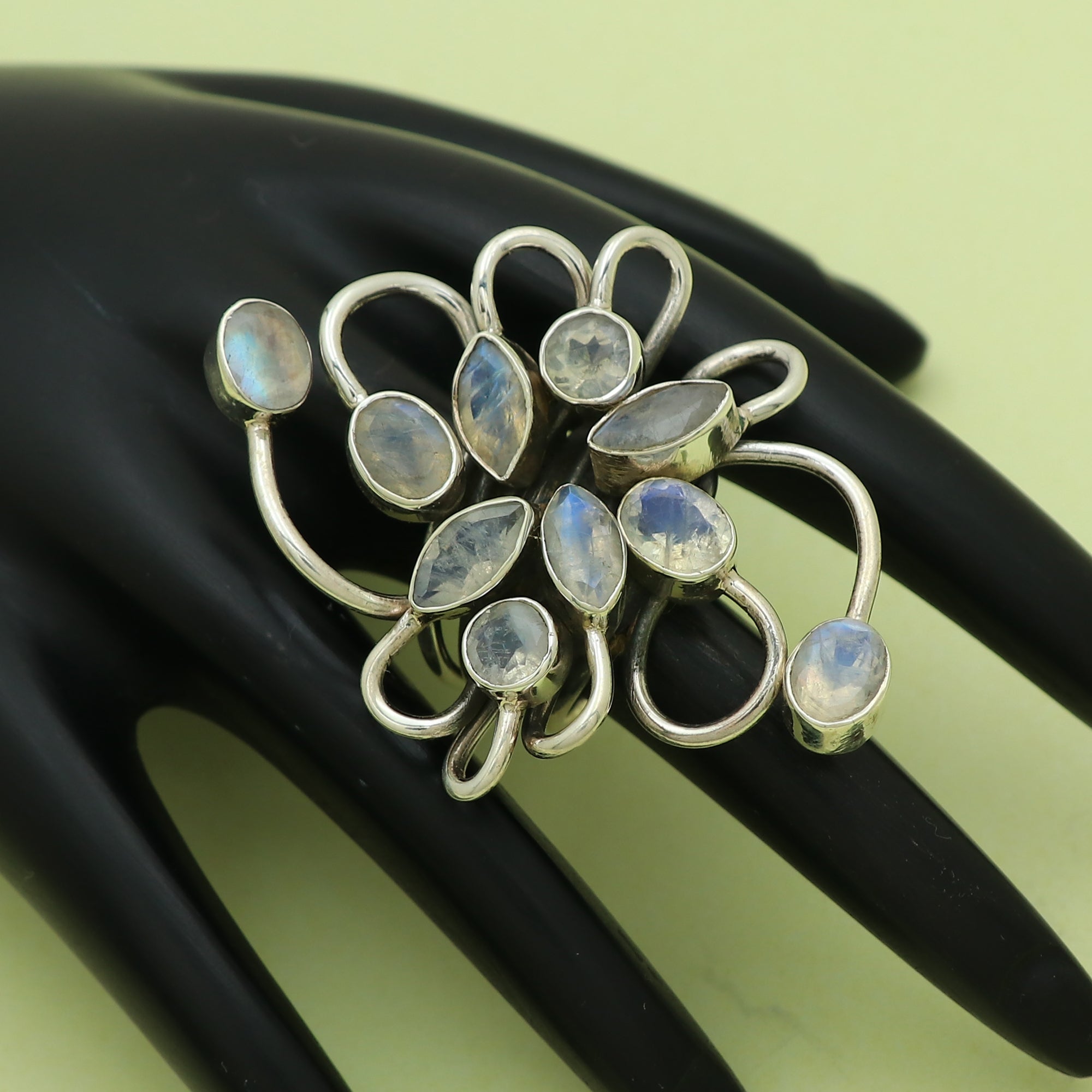 Springy Ring